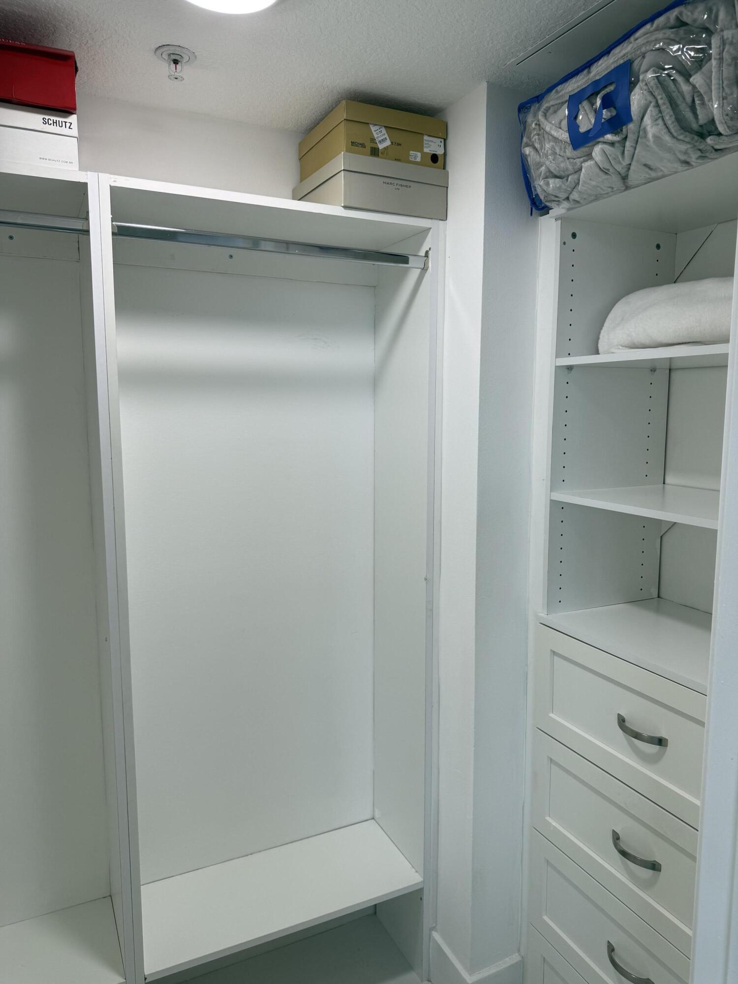 Walk in closet