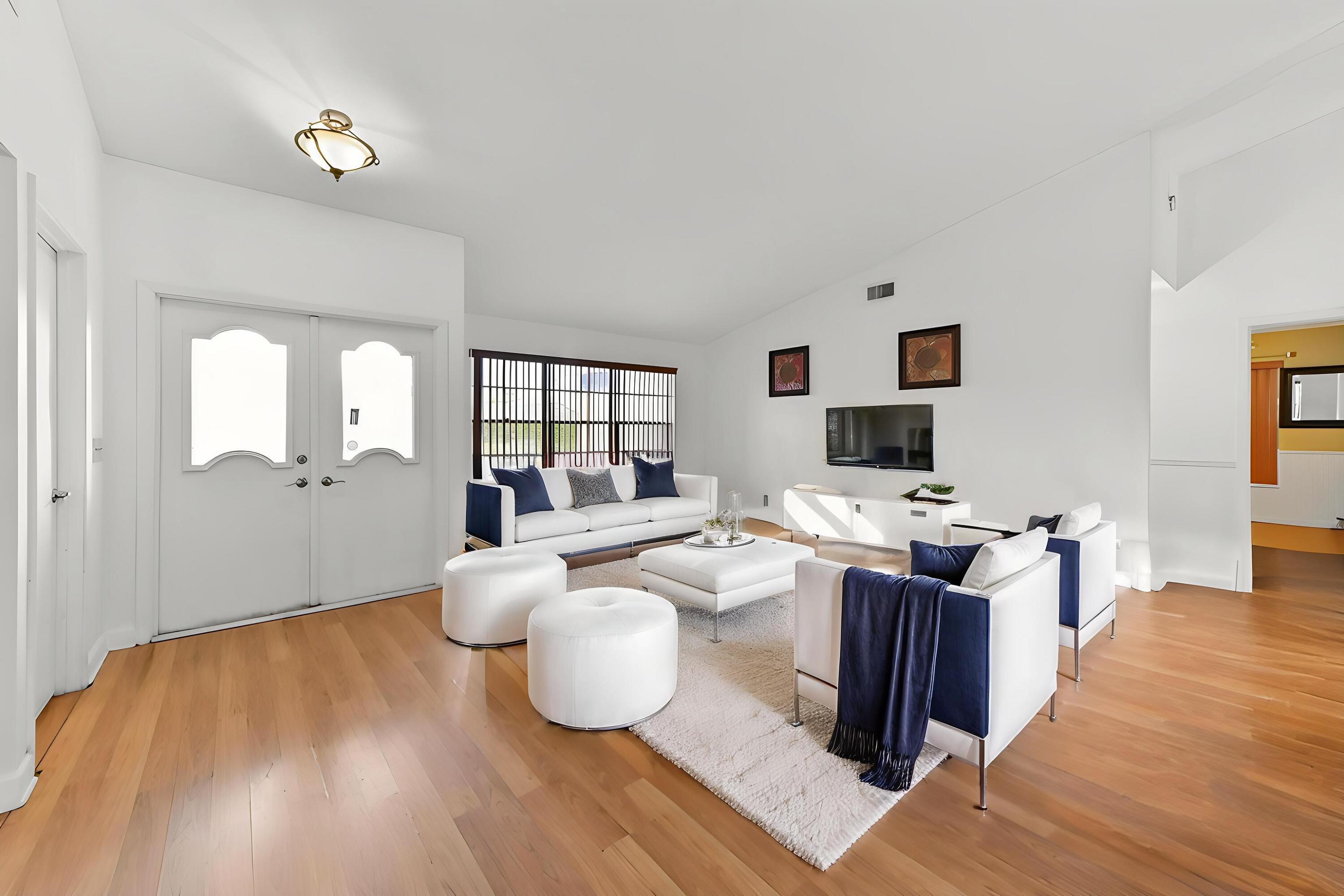 06-living-room-03_VS_decl 06-living-room-03_VS_decl