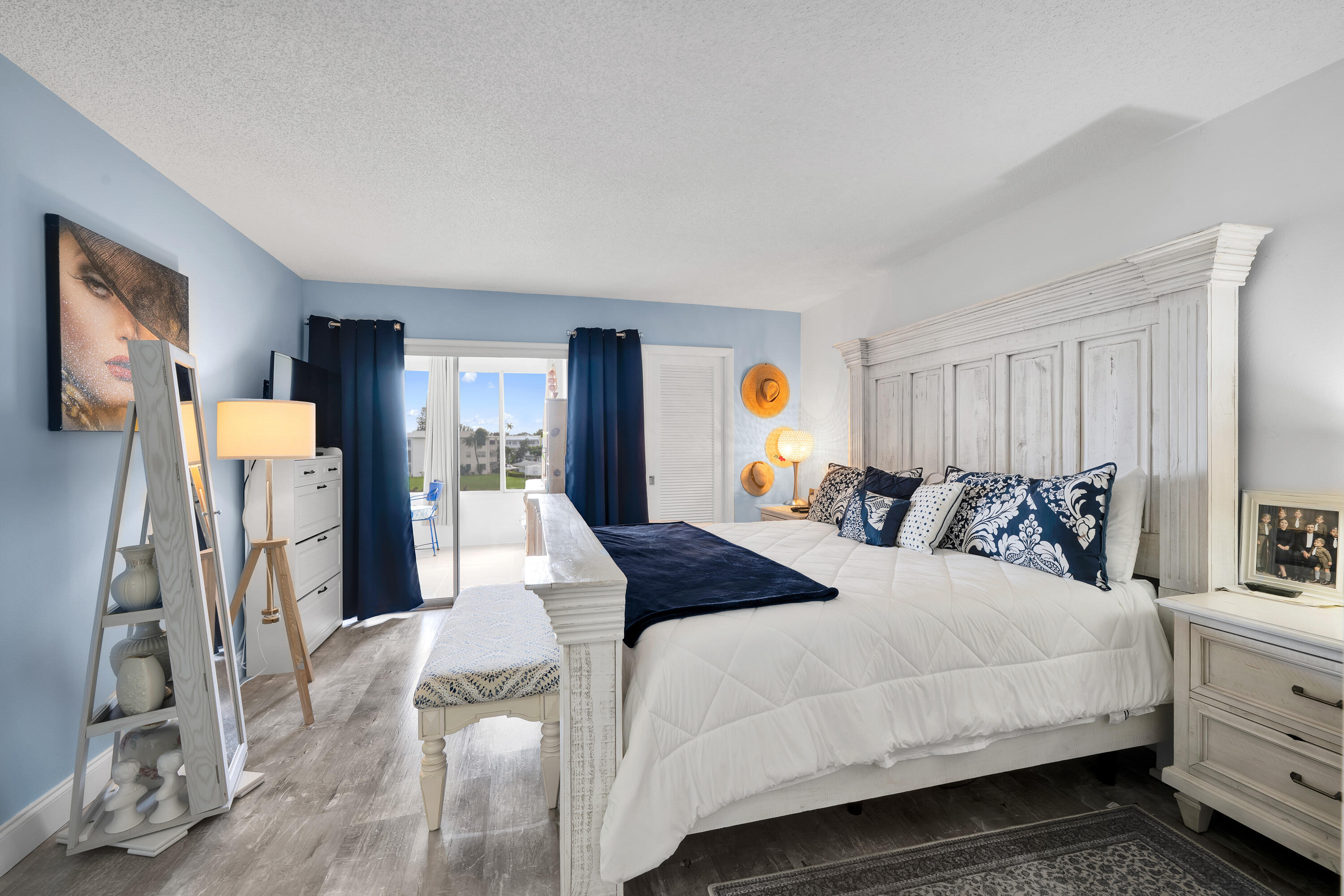 363 Wellington J West Palm Beach 00016