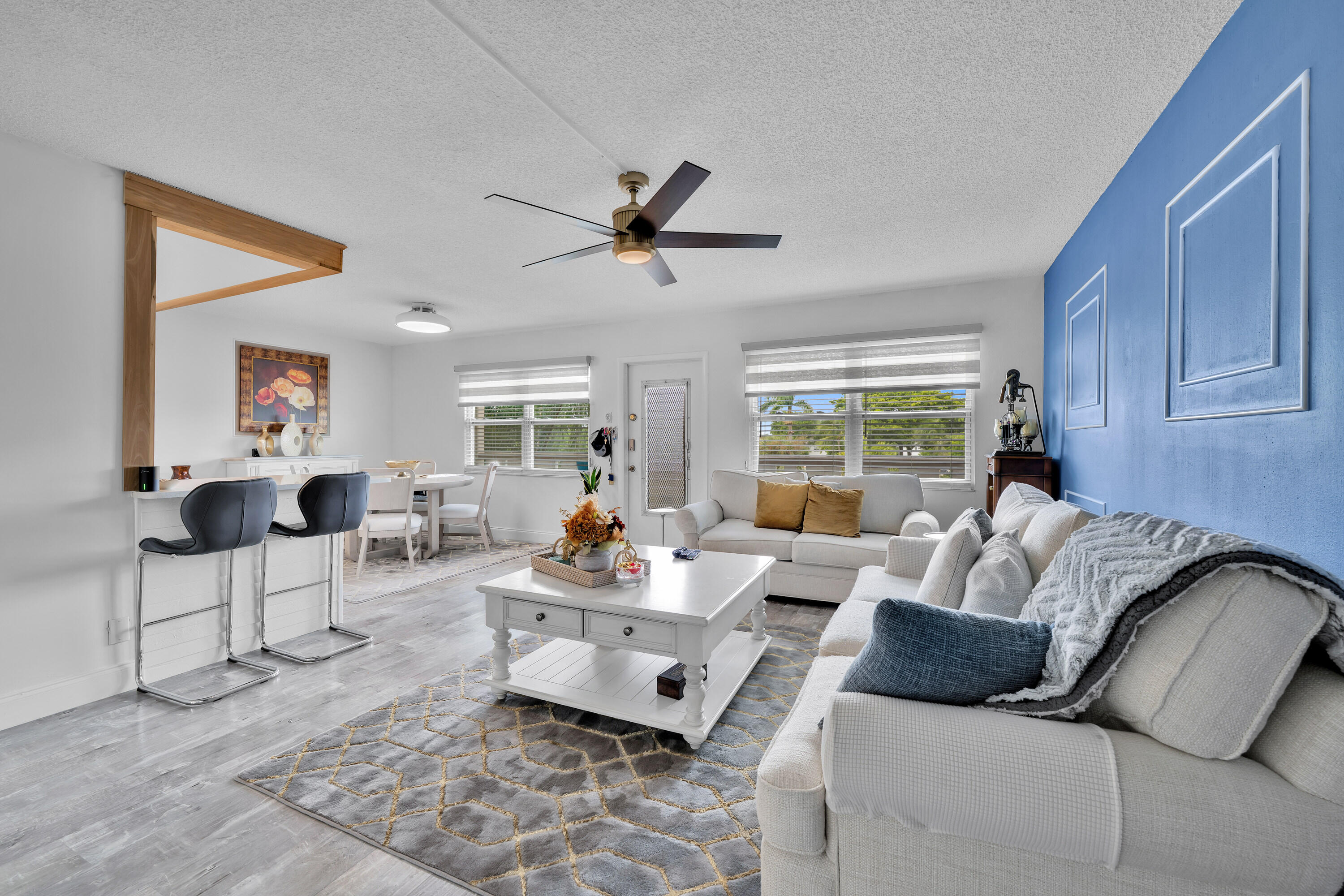 363 Wellington J West Palm Beach 00005