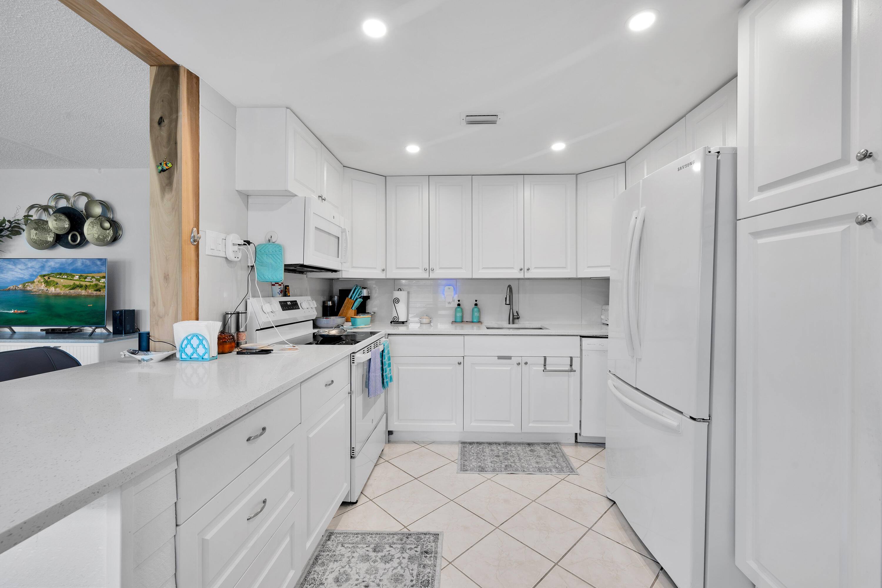 363 Wellington J West Palm Beach 00013 363 Wellington J West Palm Beach 00013