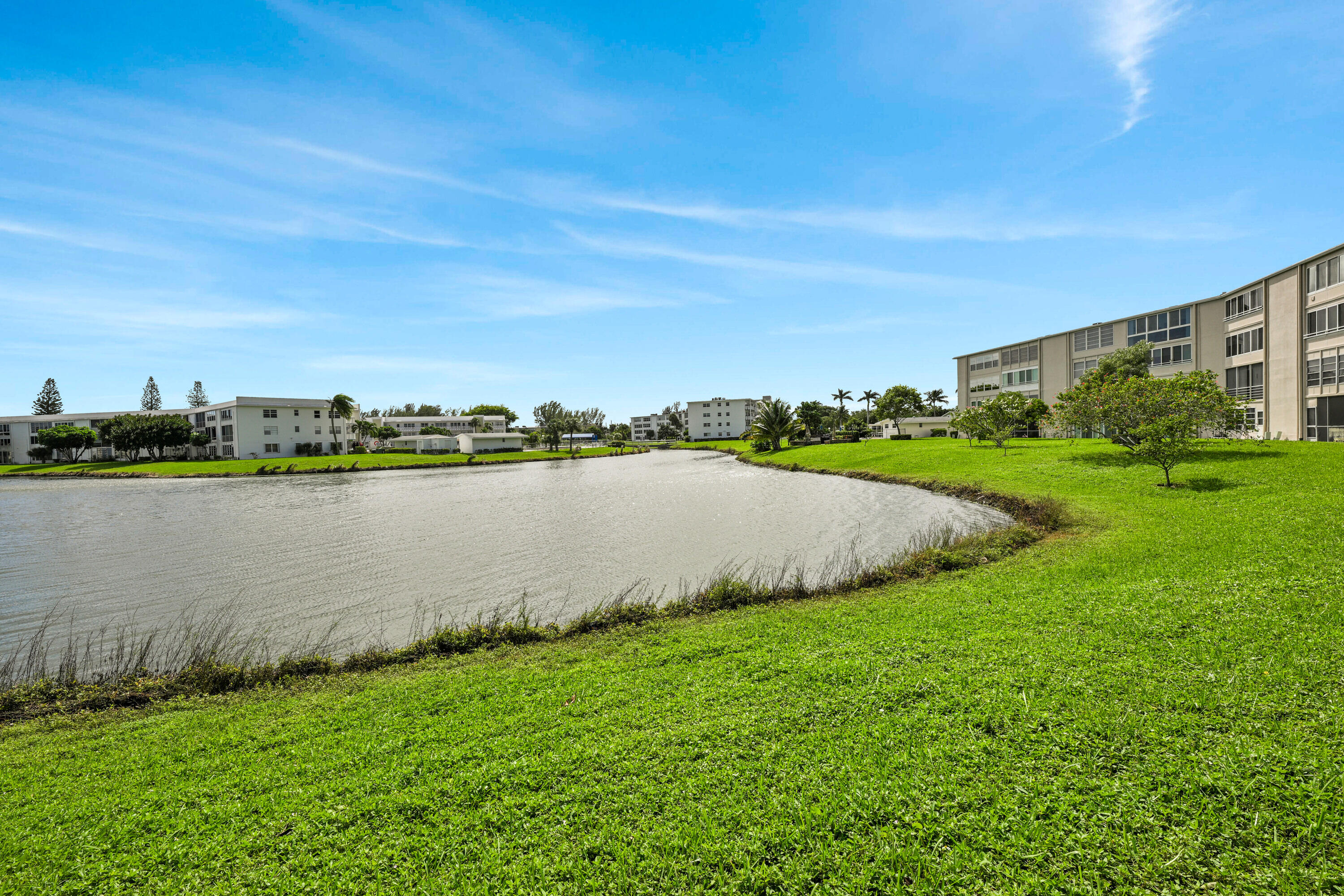 363 Wellington J West Palm Beach 00032