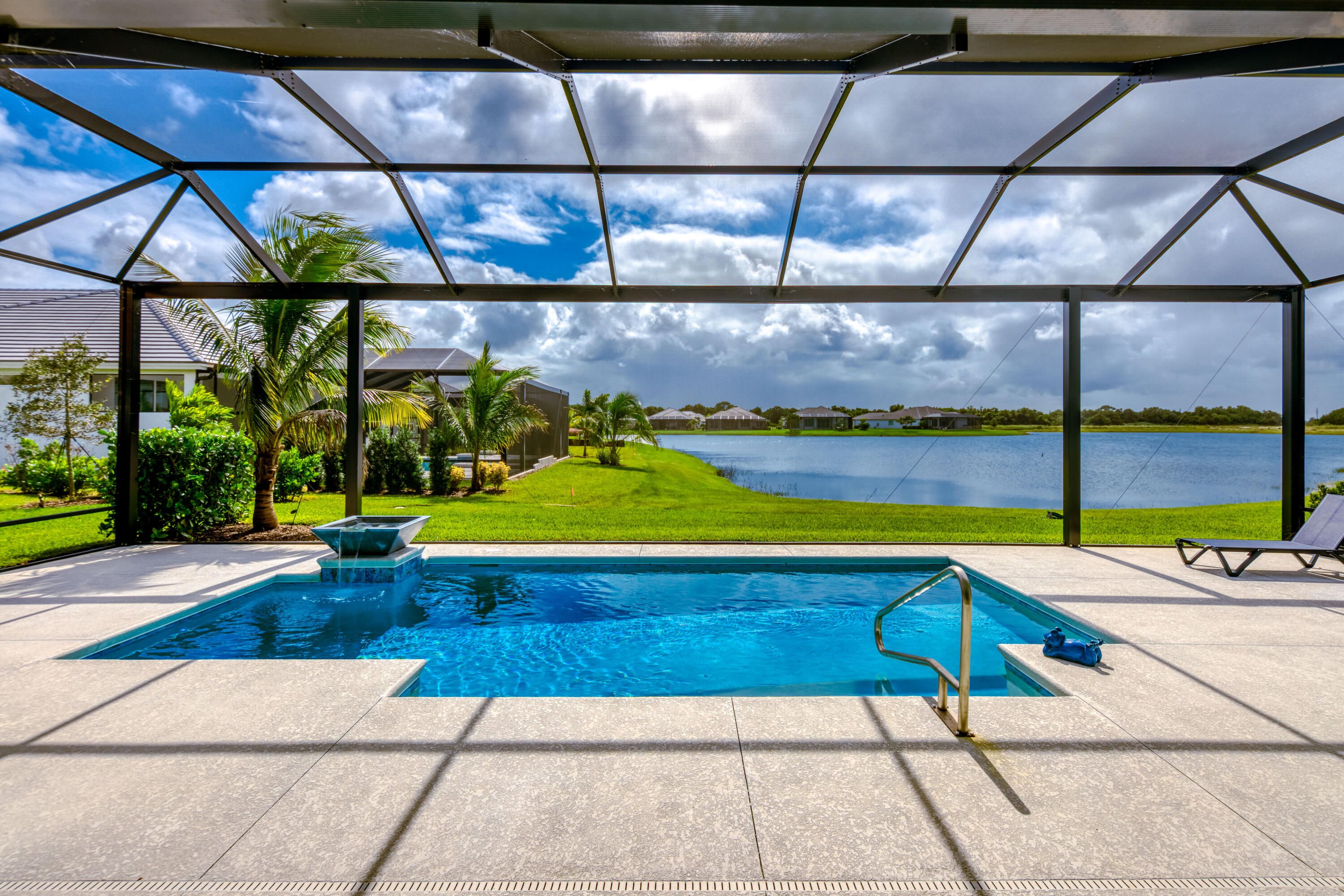 9155 SW Pinnacle Place-31