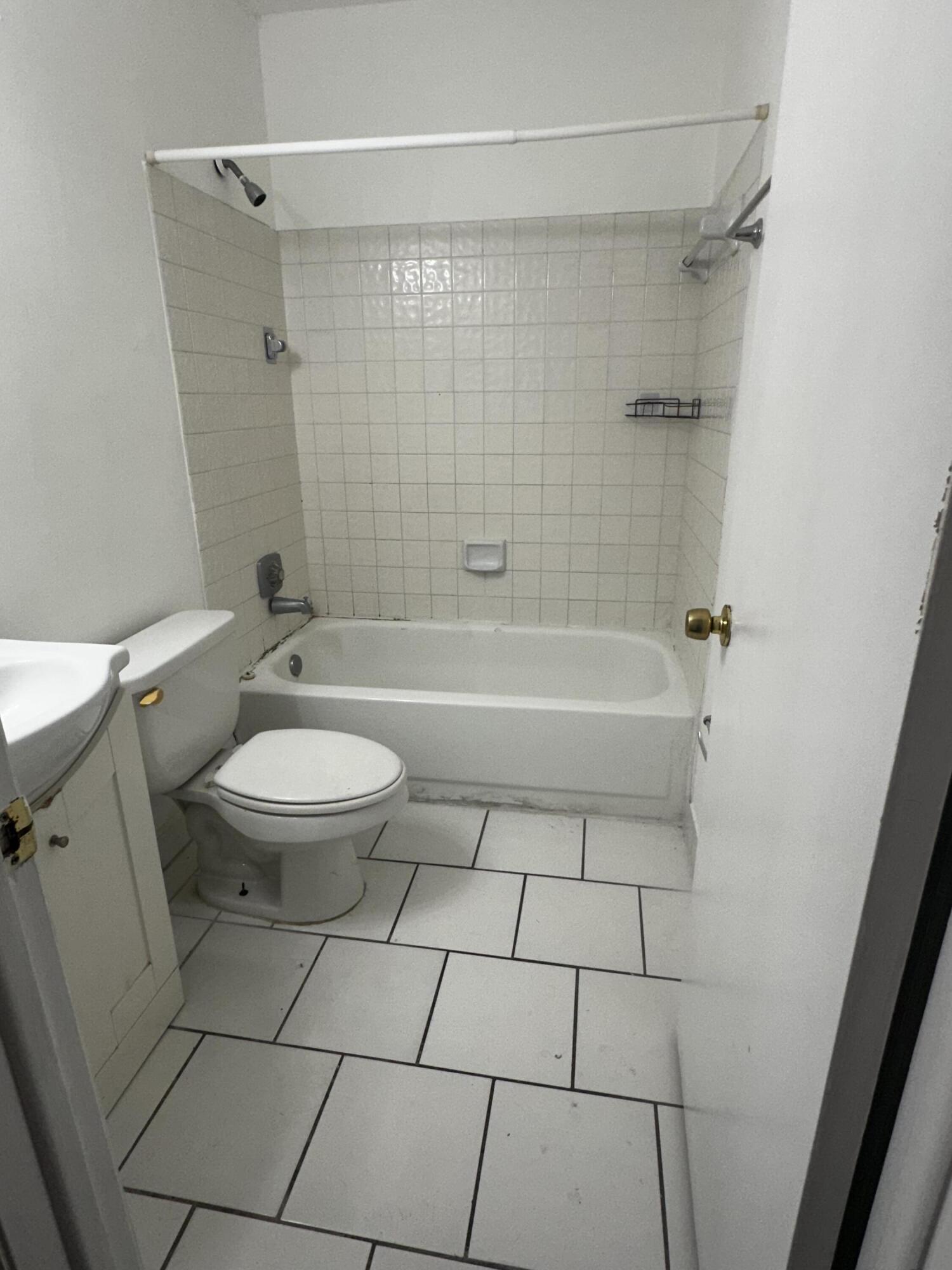 Bathroom Bathroom