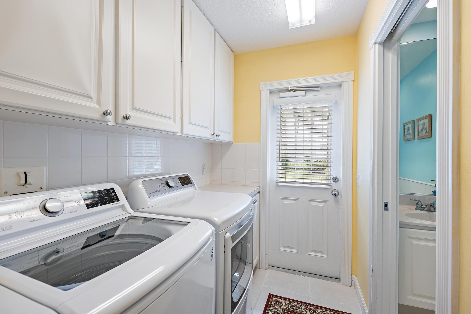 3277 E Community Dr-2