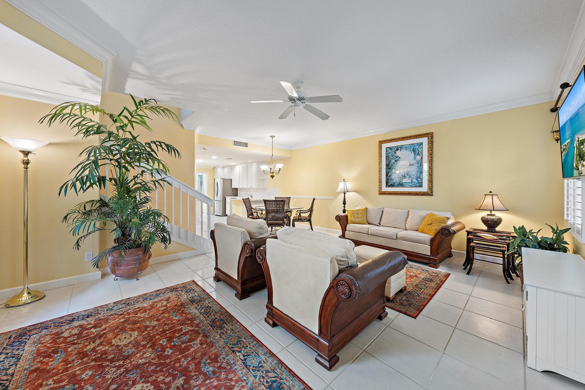 3277 E Community Dr-7