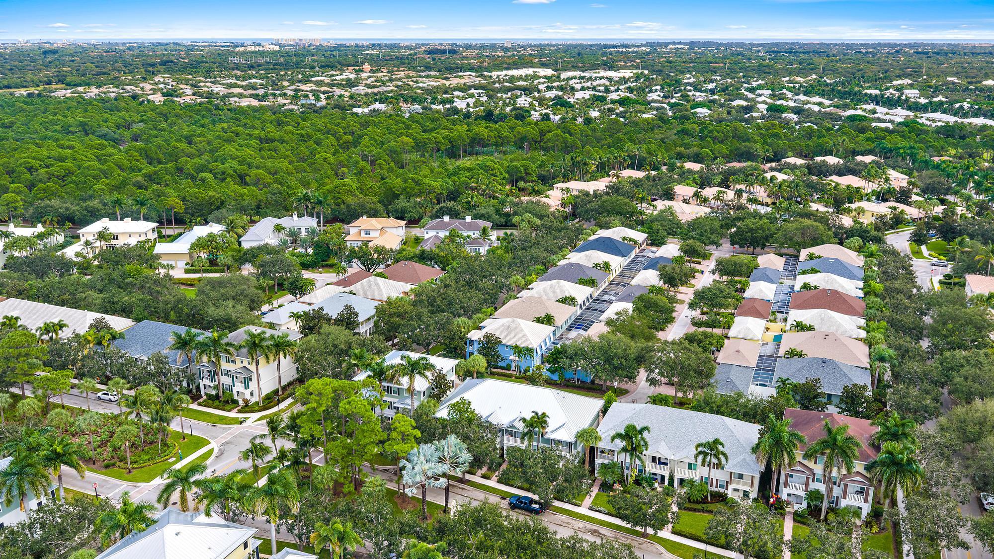 3277 E Community Dr-25