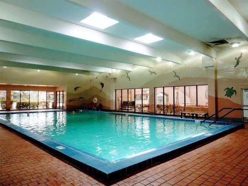 CH Indoor pool