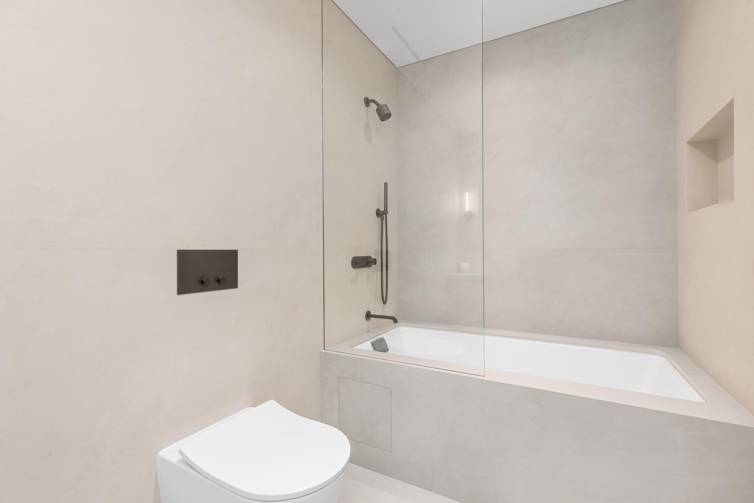 Guest Bath 1