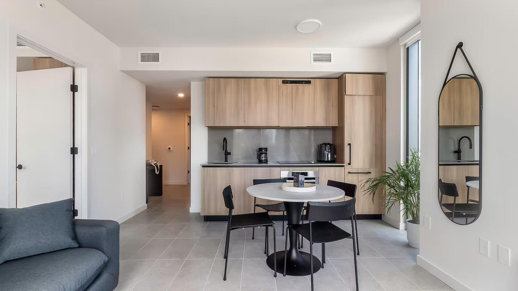 Living_Kitchen2