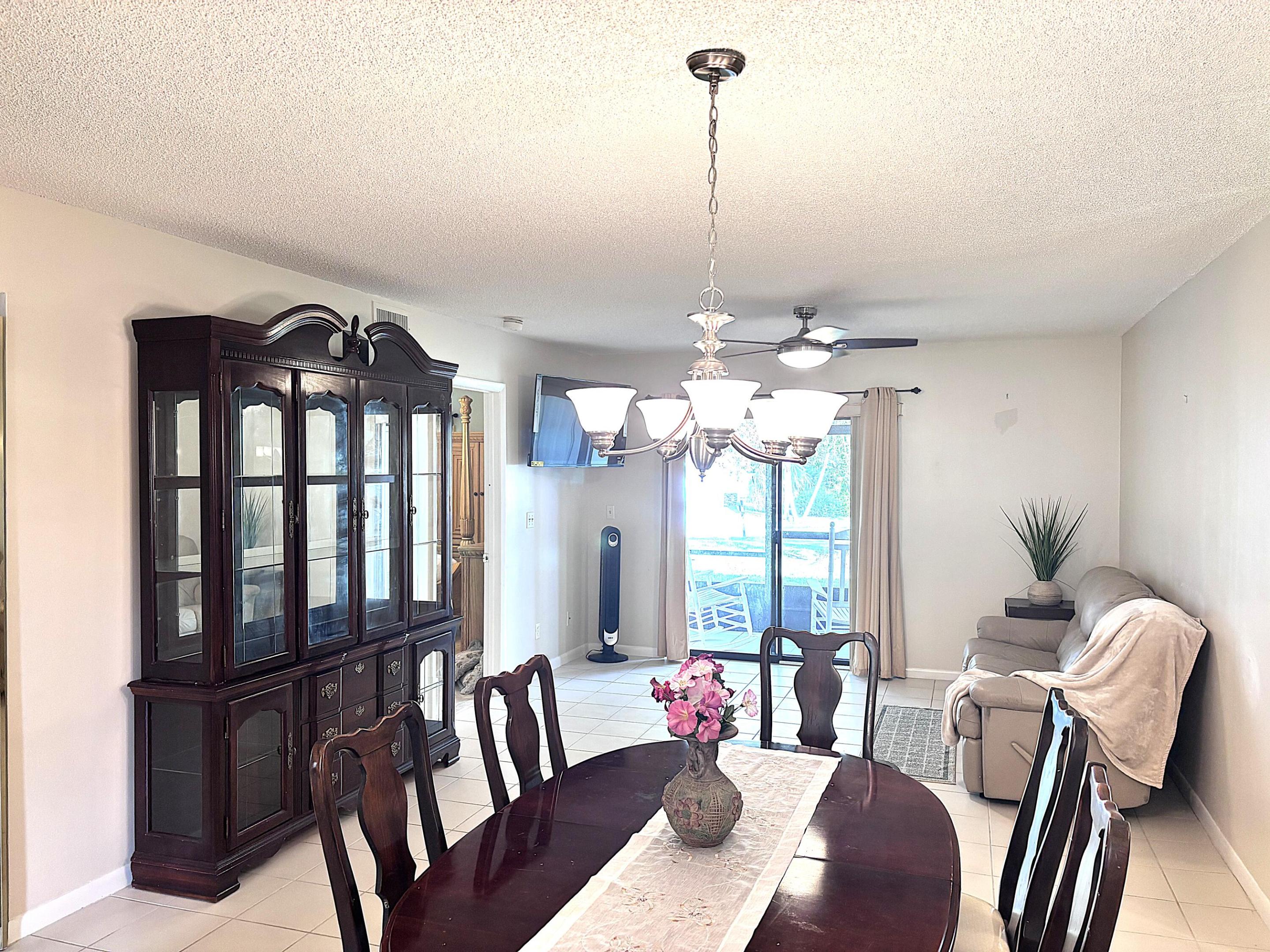 living area 1