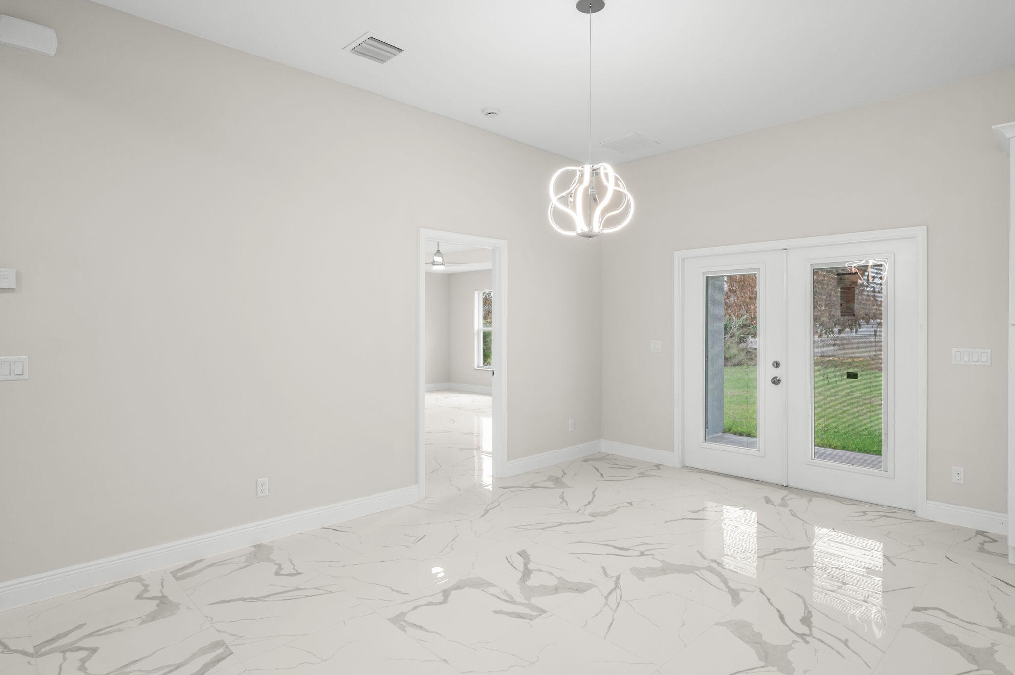 12-web-or-mls-1238 SW Milan Ln - 12