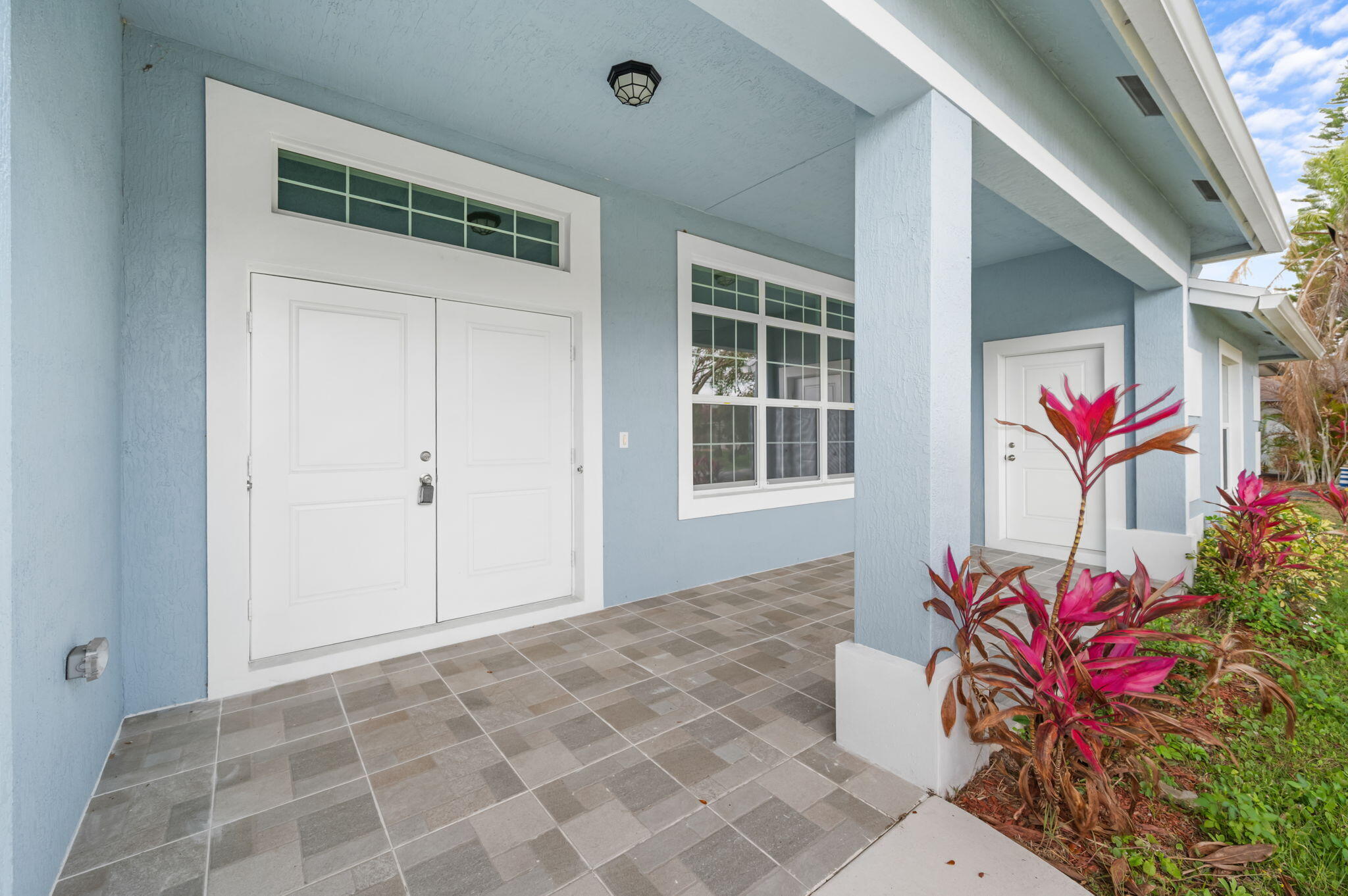 4-web-or-mls-1238 SW Milan Ln - 4 4-web-or-mls-1238 SW Milan Ln - 4