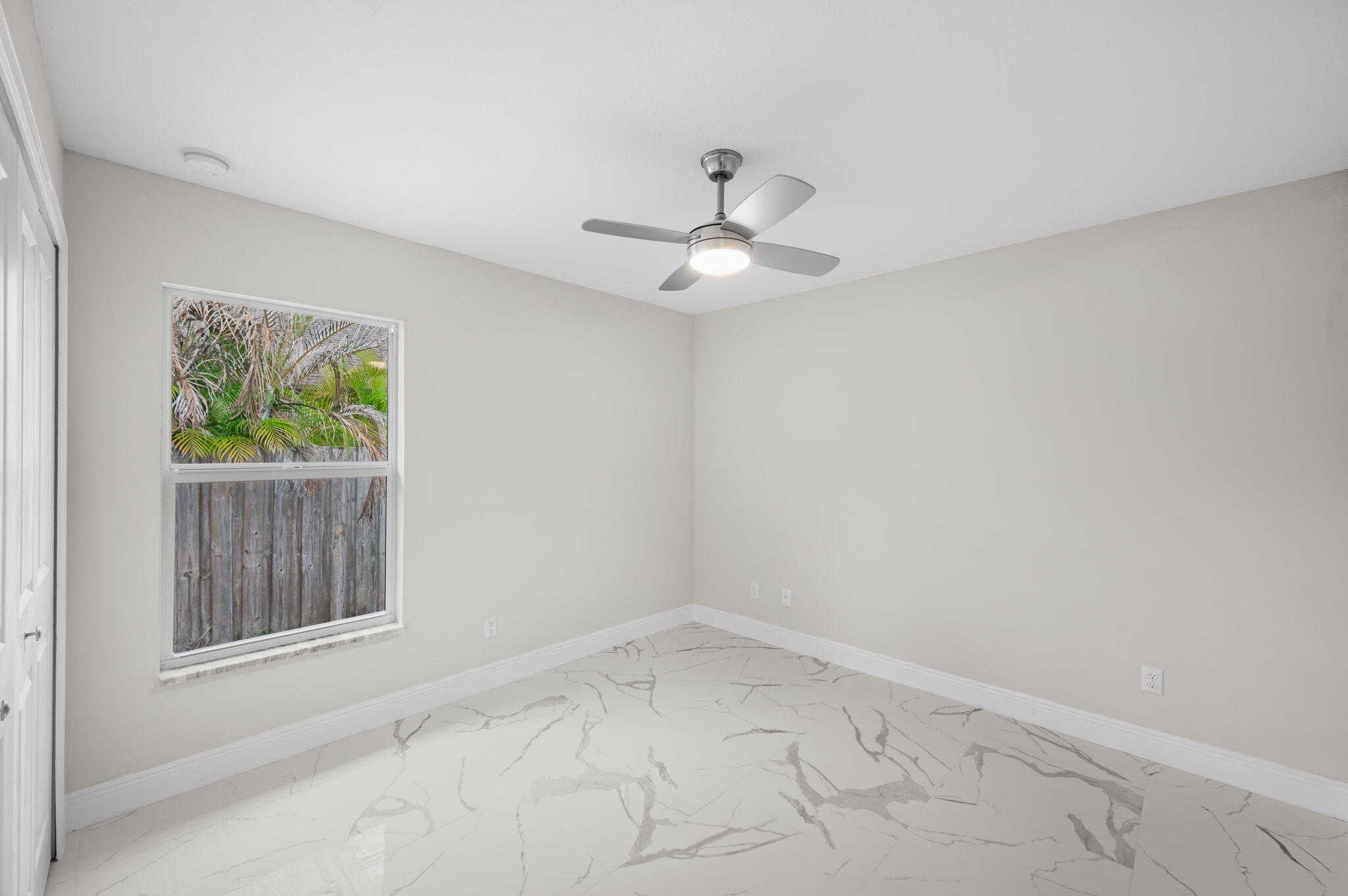 23-web-or-mls-1238 SW Milan Ln - 23