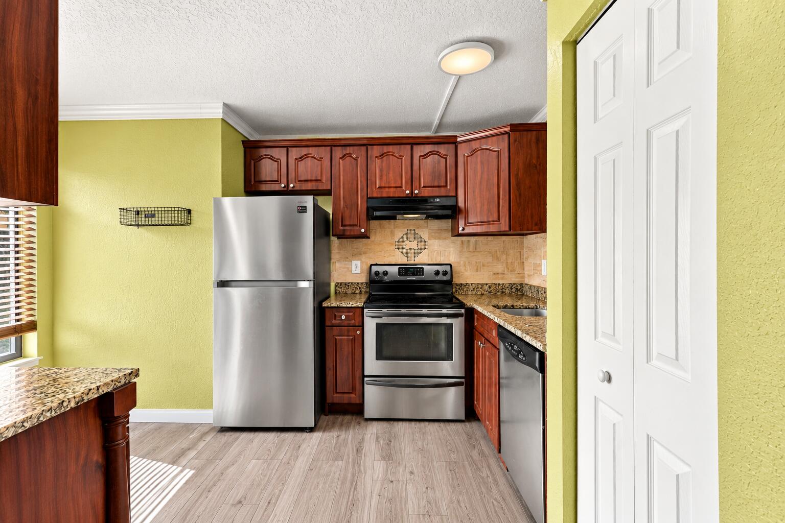 Warm Cherry U-Shaped Kitchen
