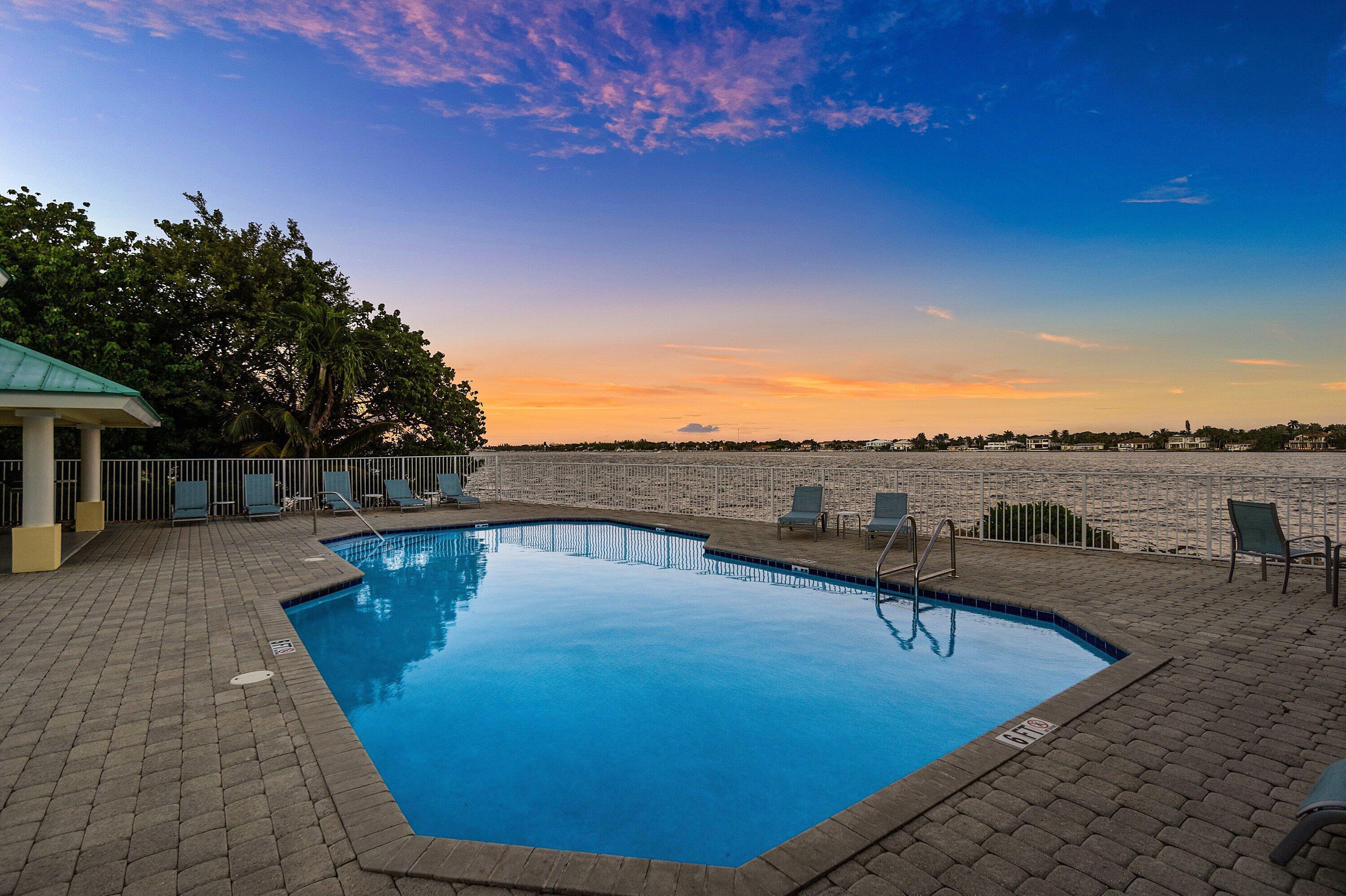 Pool overlooking Intracoastal