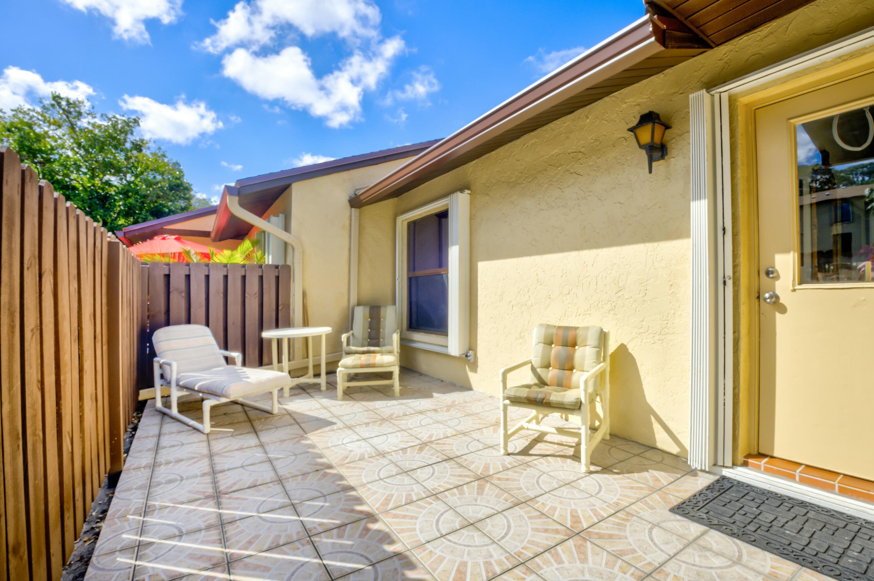 Large Privacy Patio