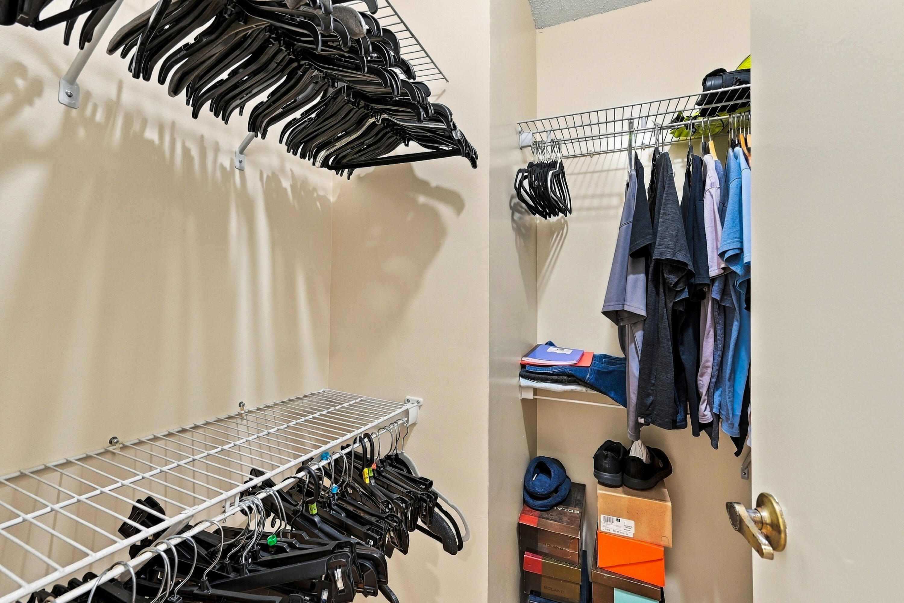 22_primary closet