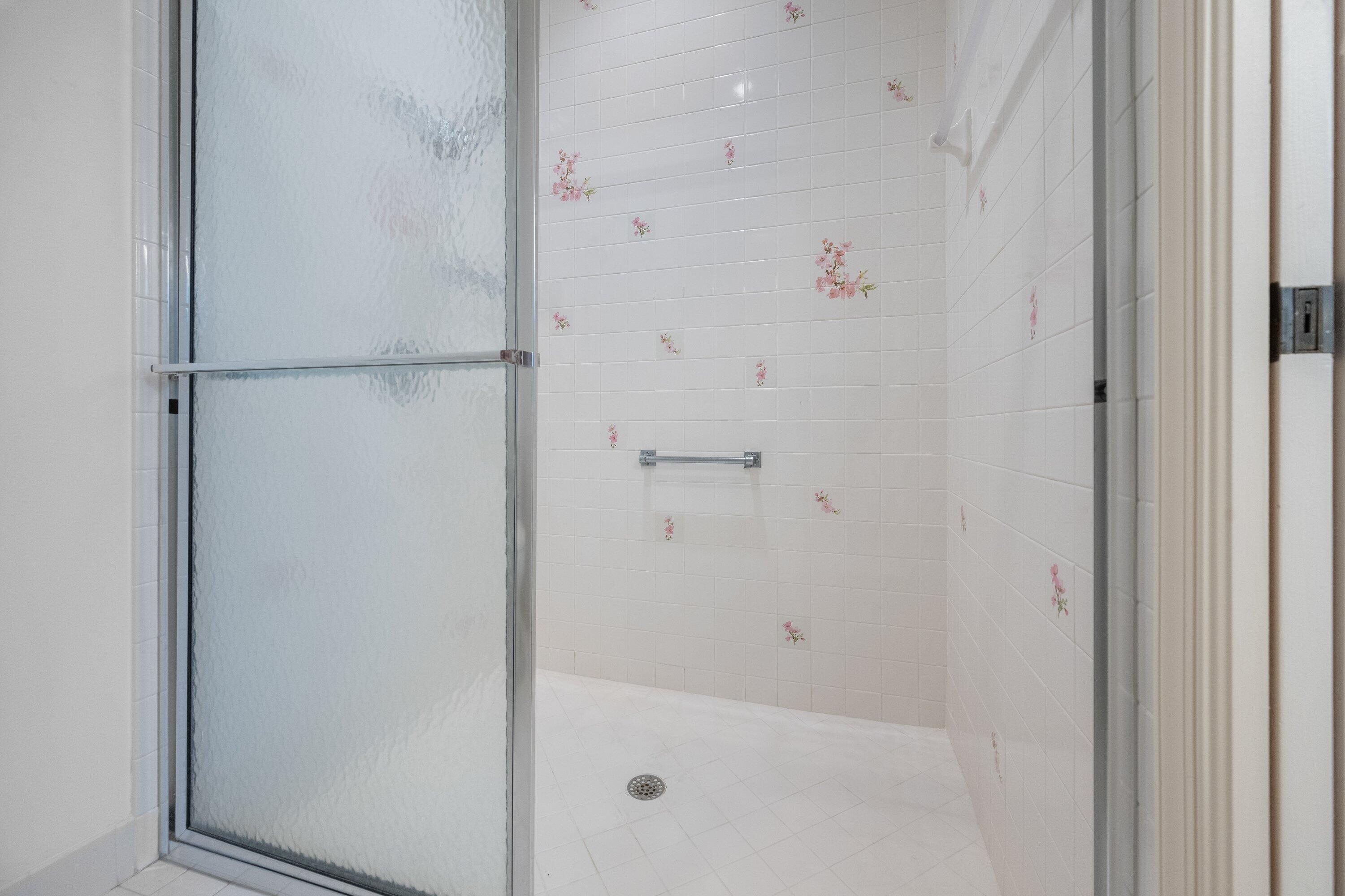 Primary shower