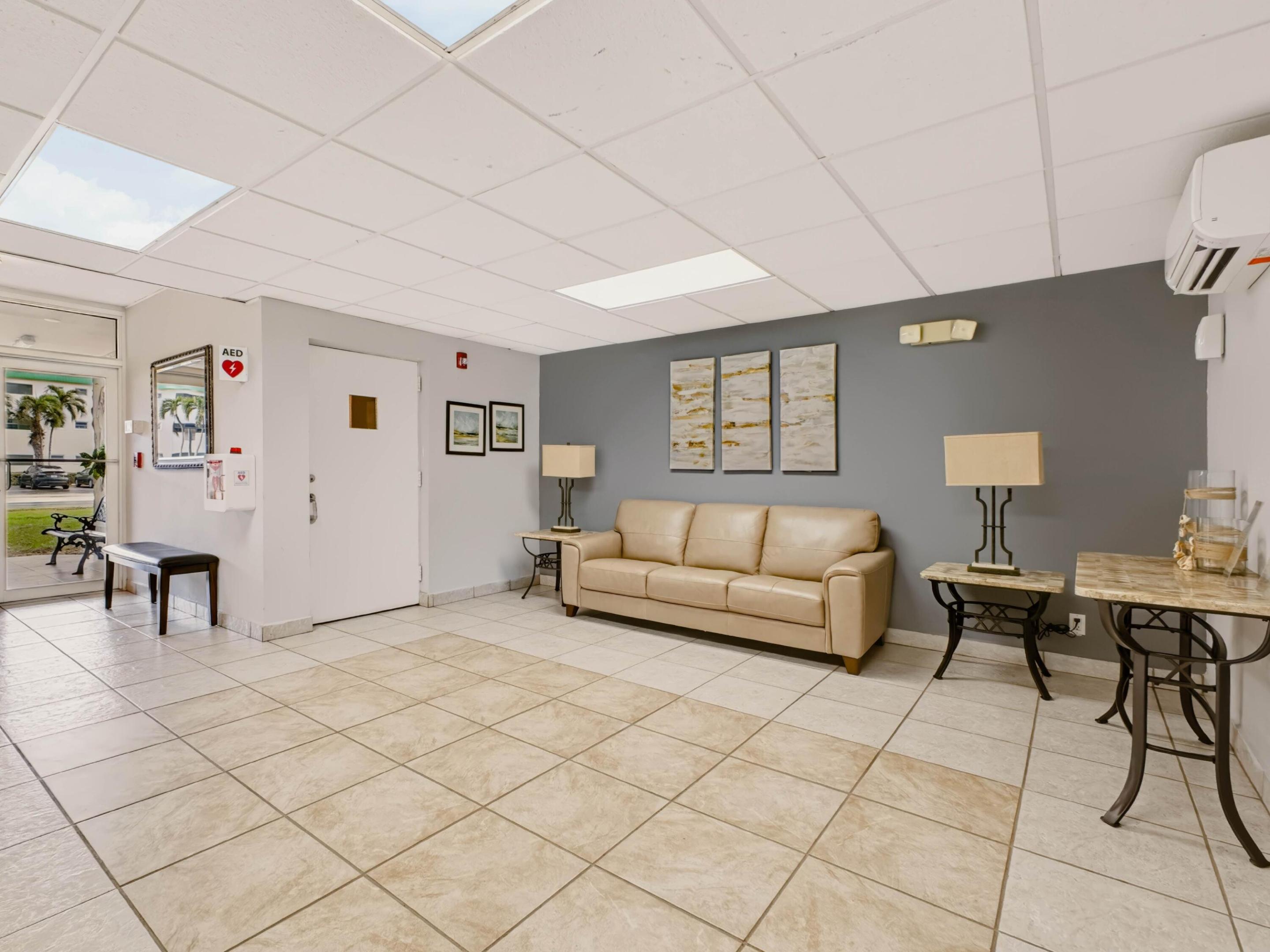Lobby 1