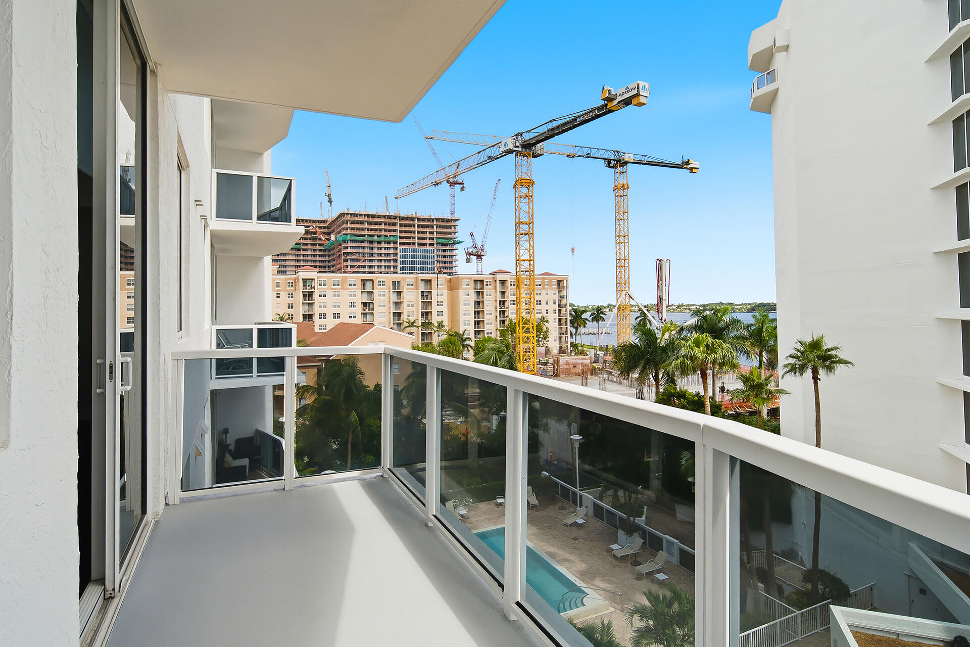 1617-N-FLAGLER-DR-603-33407-026