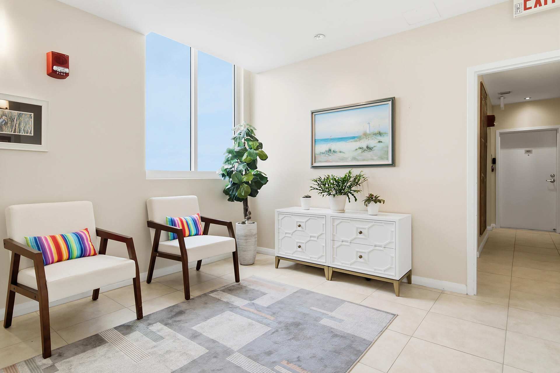 1617-N-FLAGLER-DR-603-33407-032