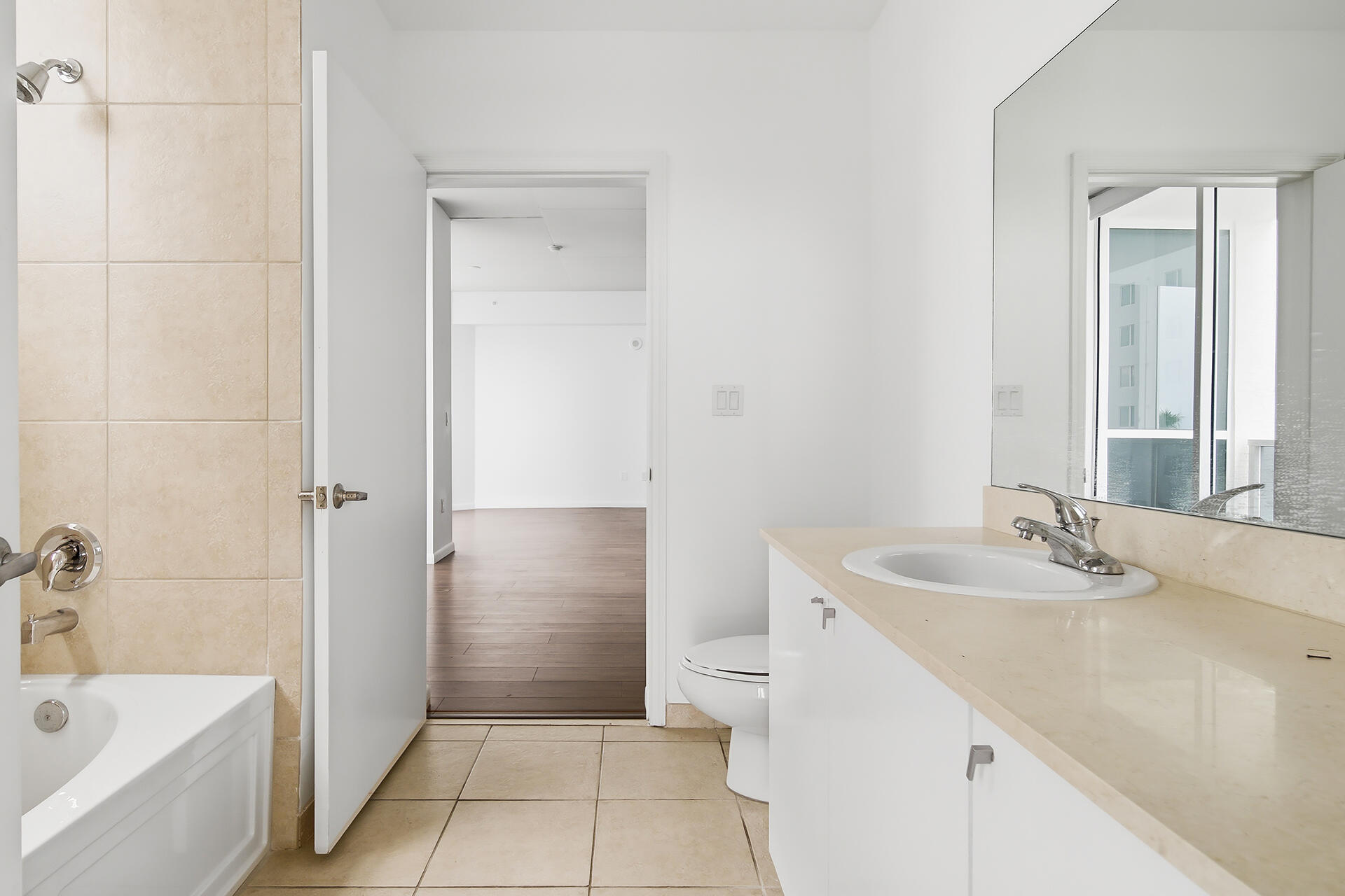 1617-N-FLAGLER-DR-603-33407-018