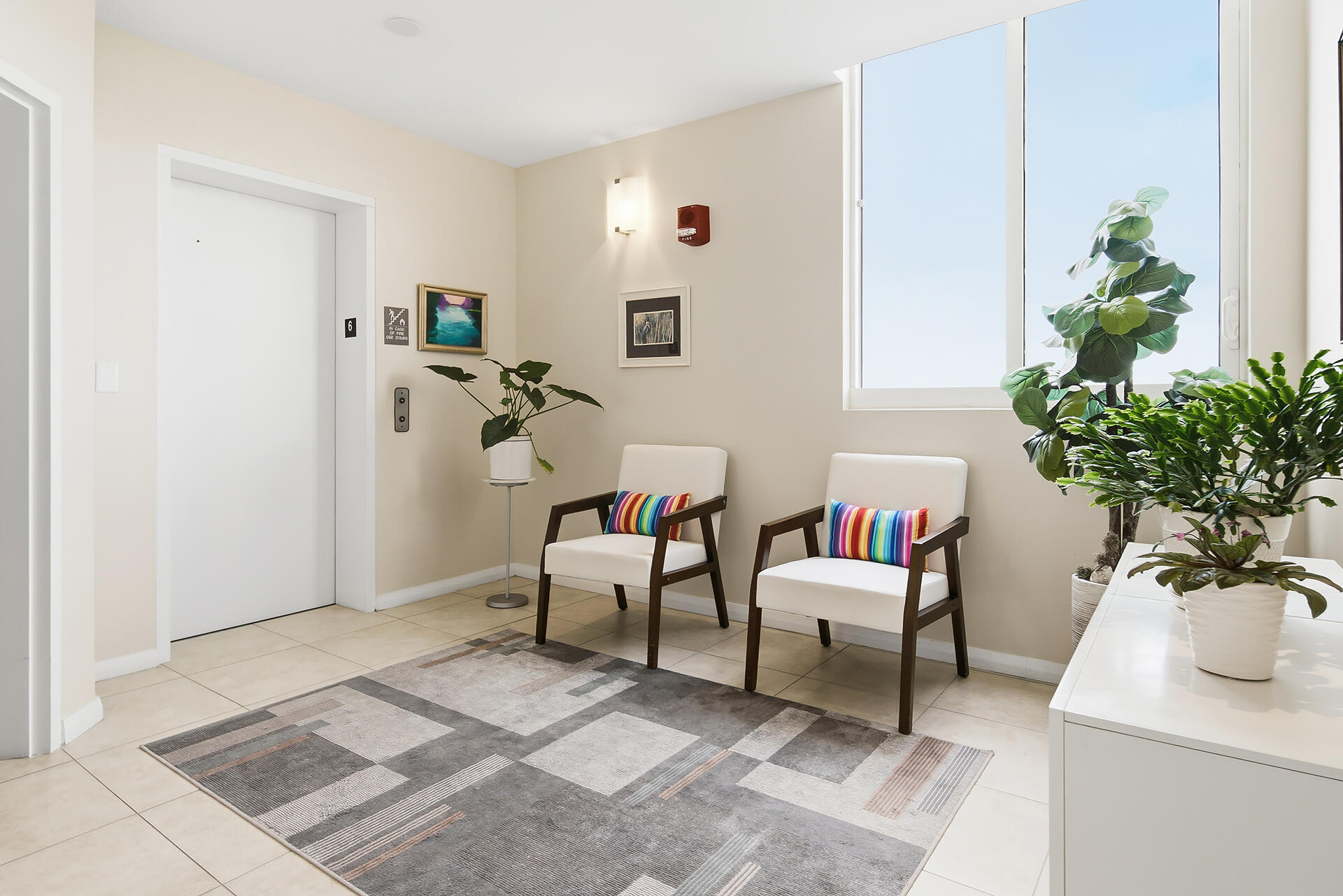 1617-N-FLAGLER-DR-603-33407-031