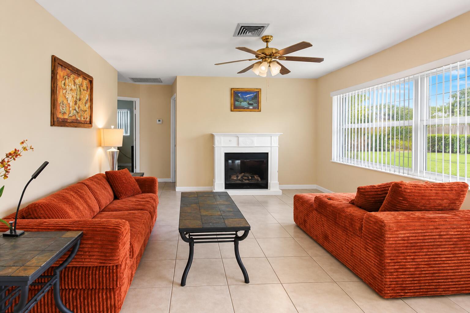 Cozy Rust-Toned Living Room Cozy Rust-Toned Living Room
