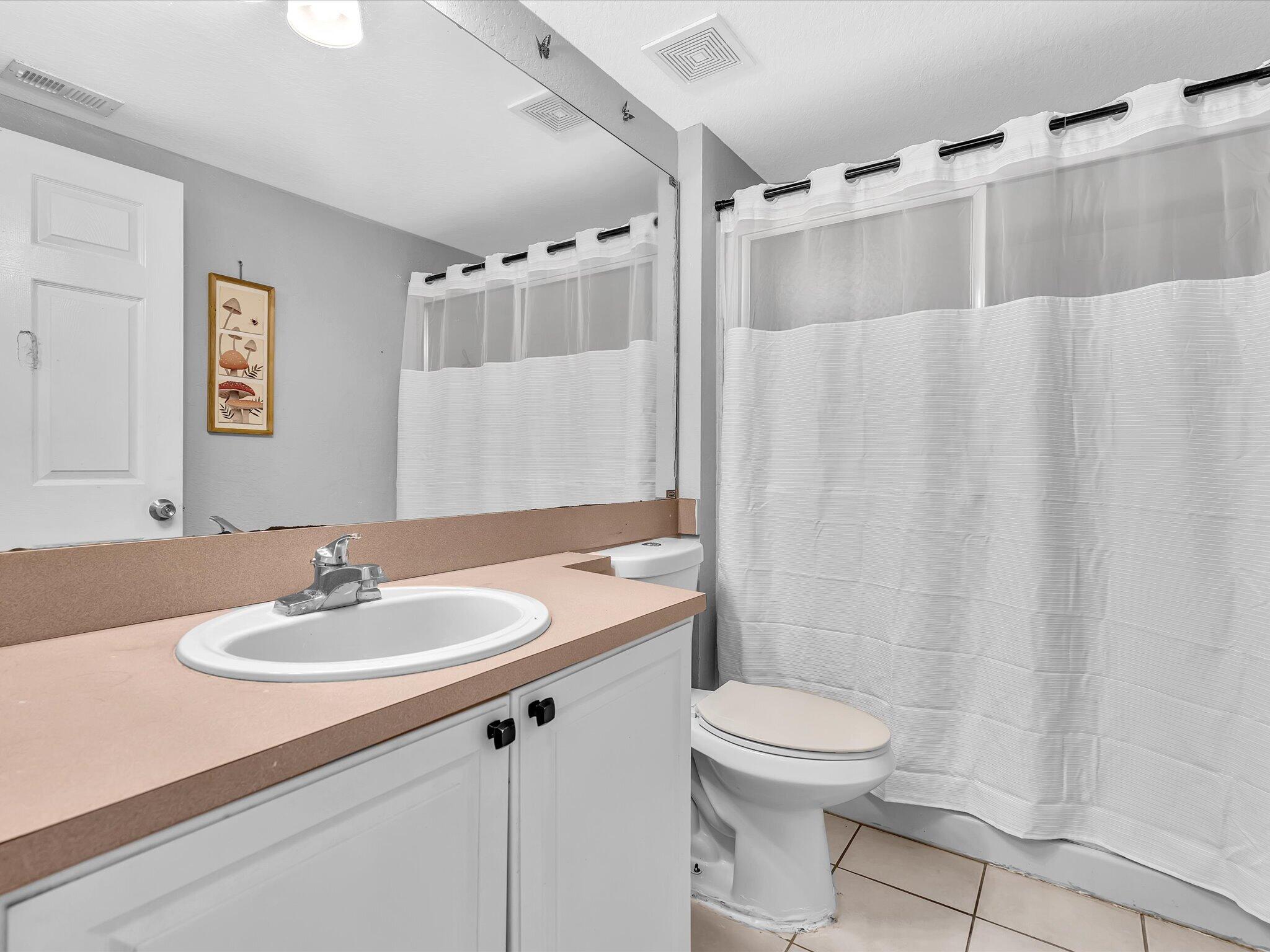 Second Bathroom with Shower