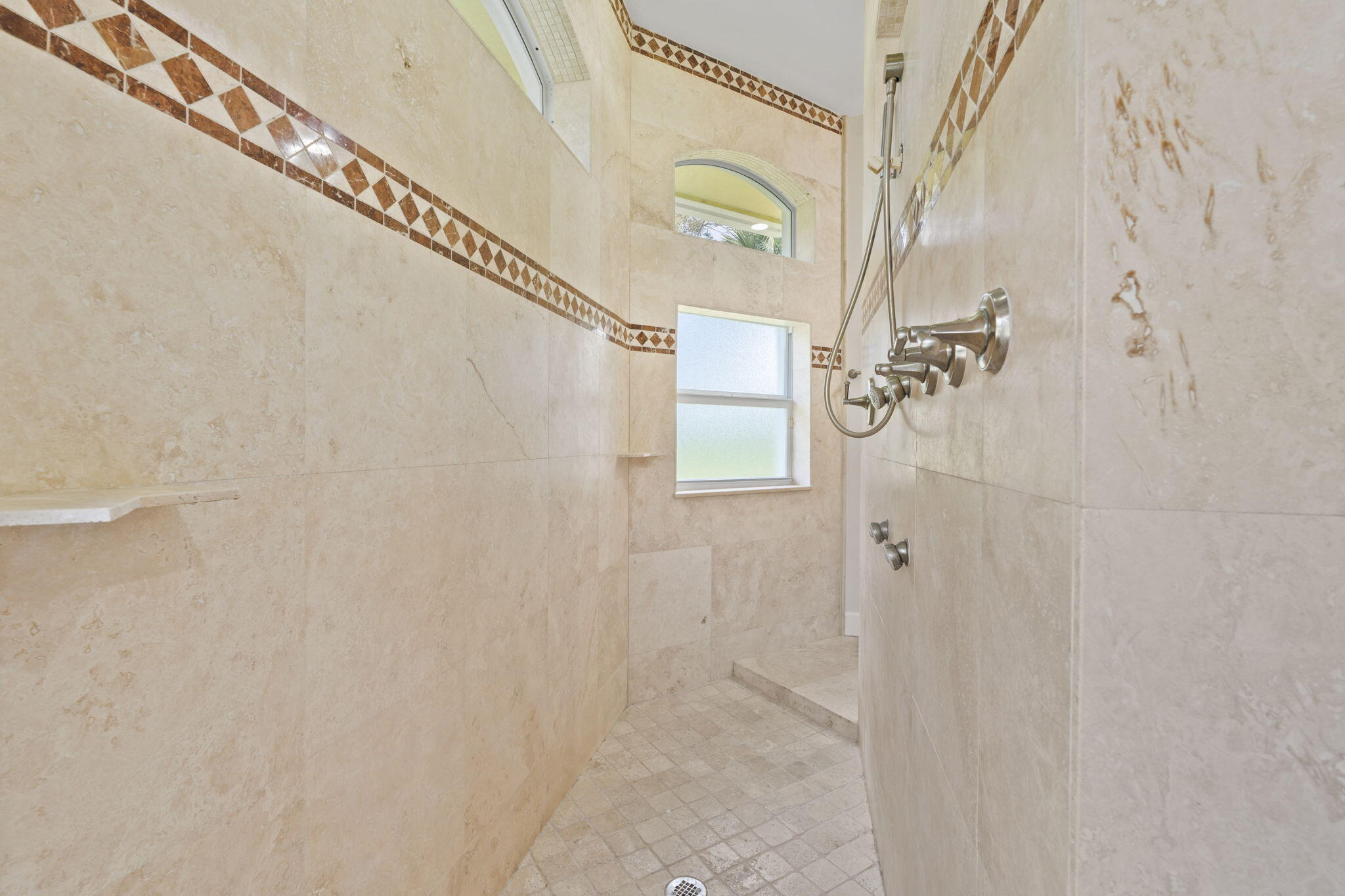 37-web-or-mls-DSC01580