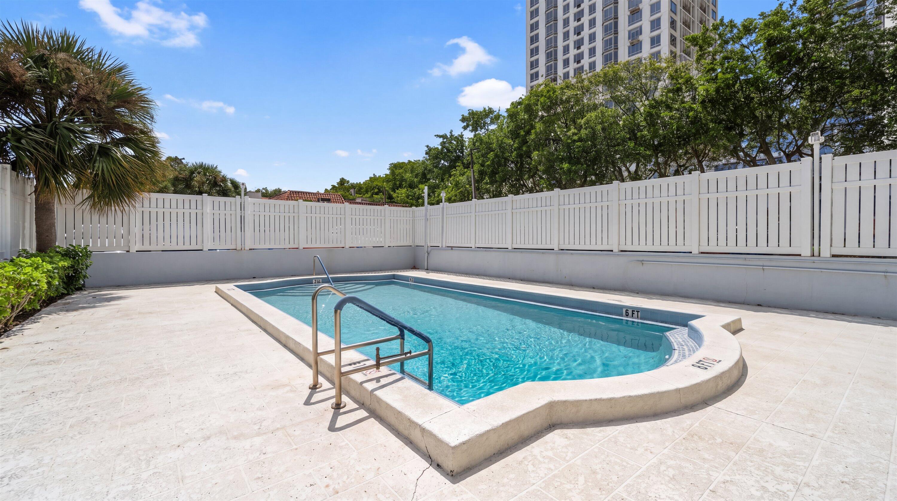 20-1501 S Flagler Dr 4C