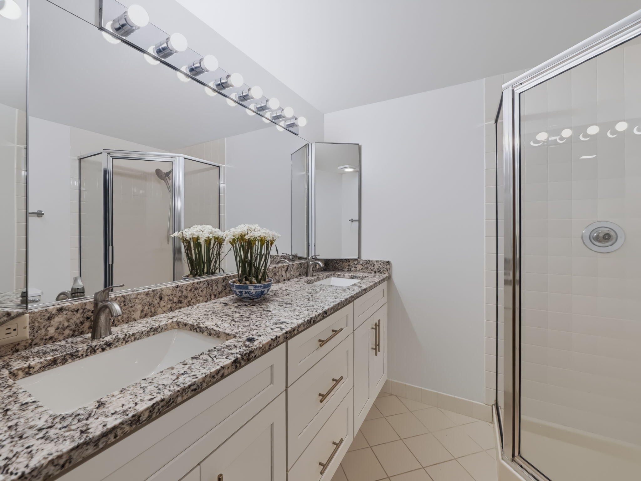 20-web-or-mls-3047-30th-ct-020