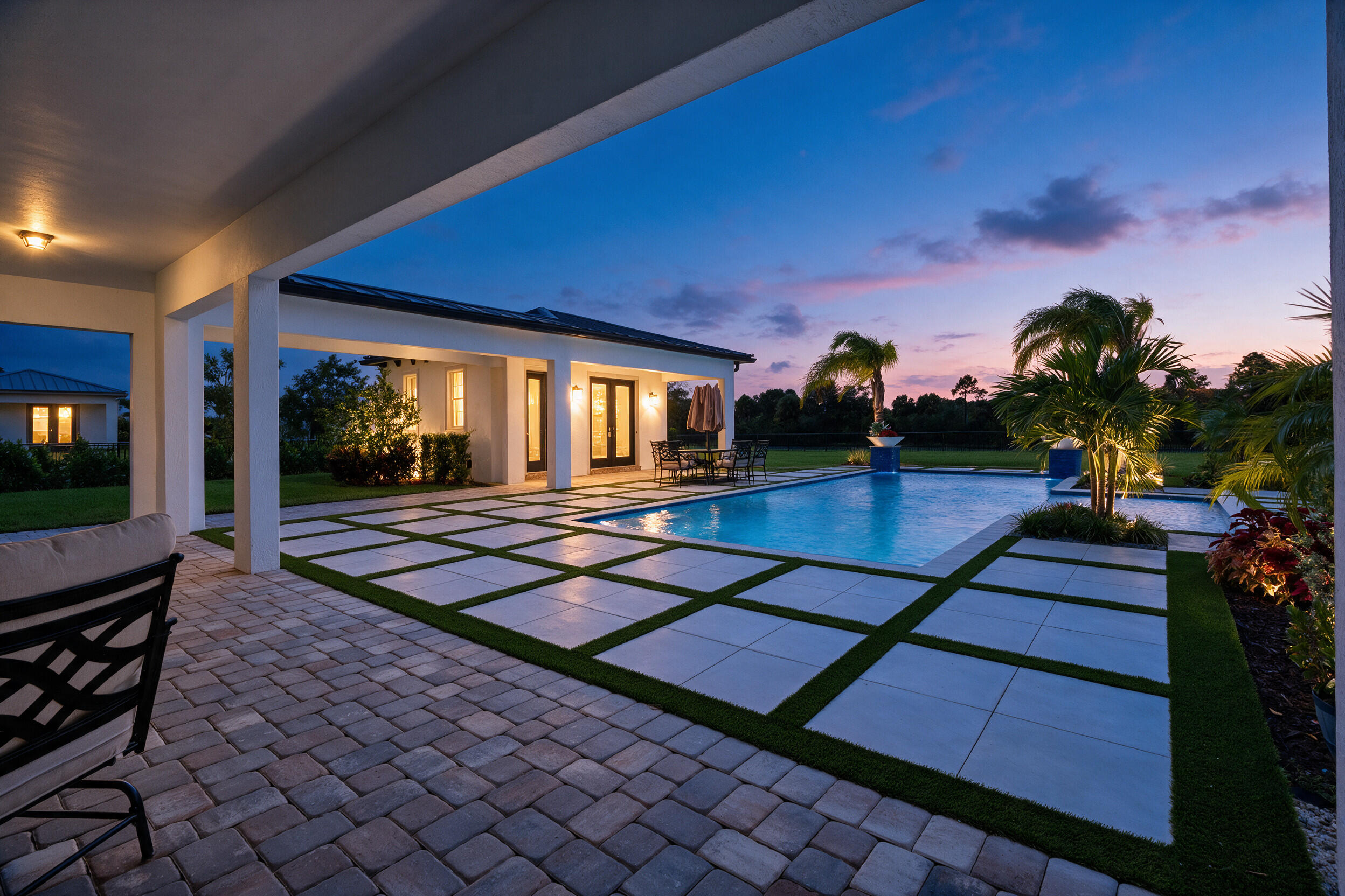 Detached Casita with 1 bedroom &1 bath.