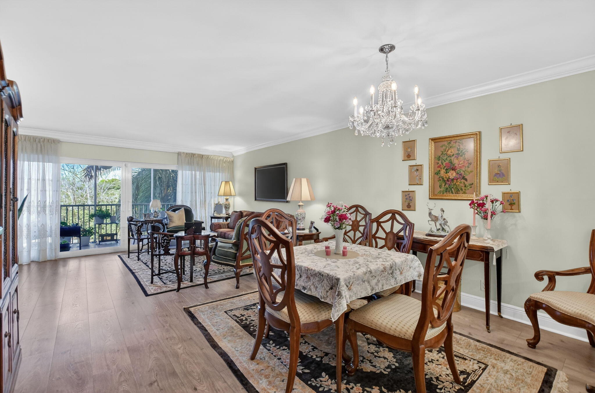 Dining-Living