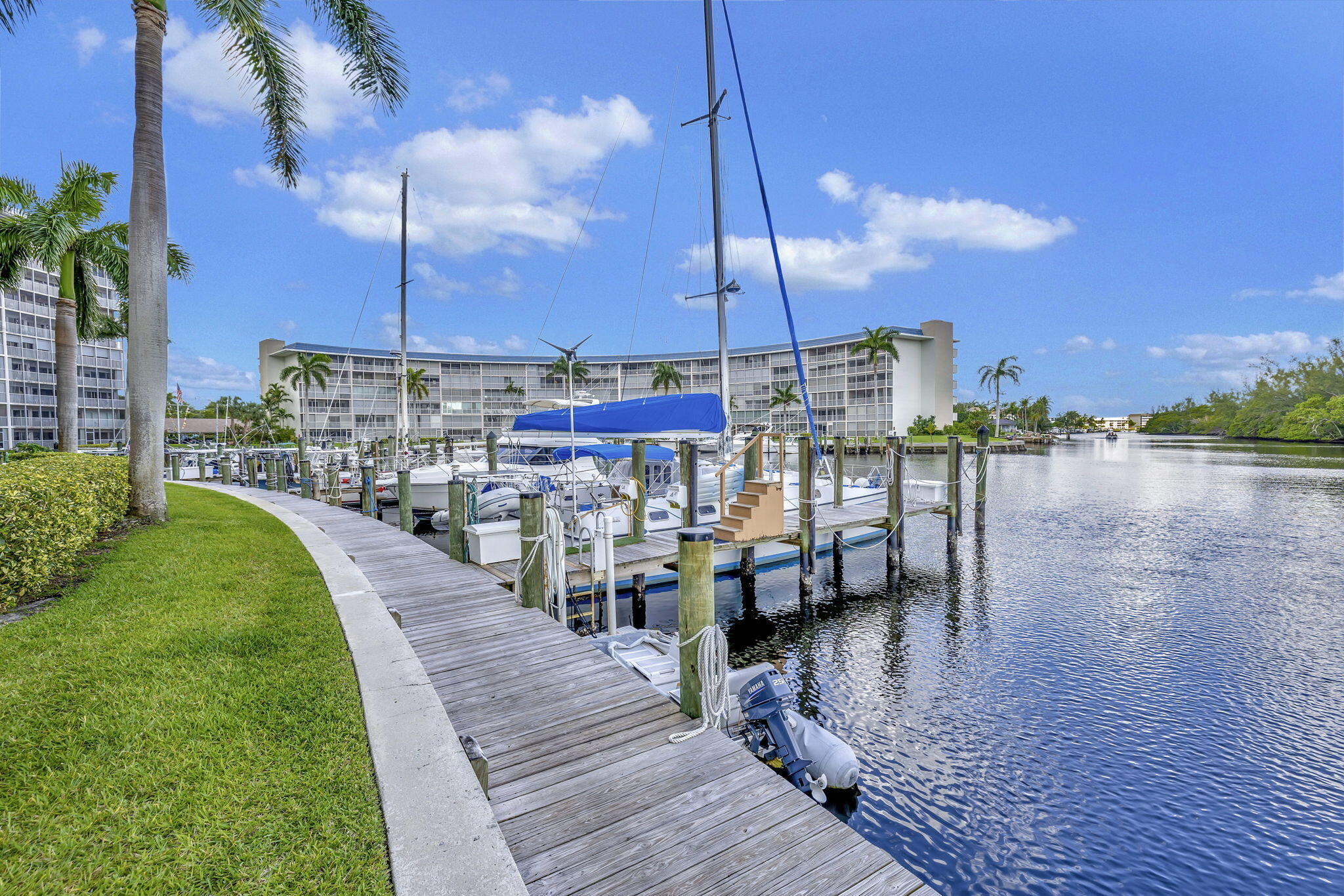 Dock
