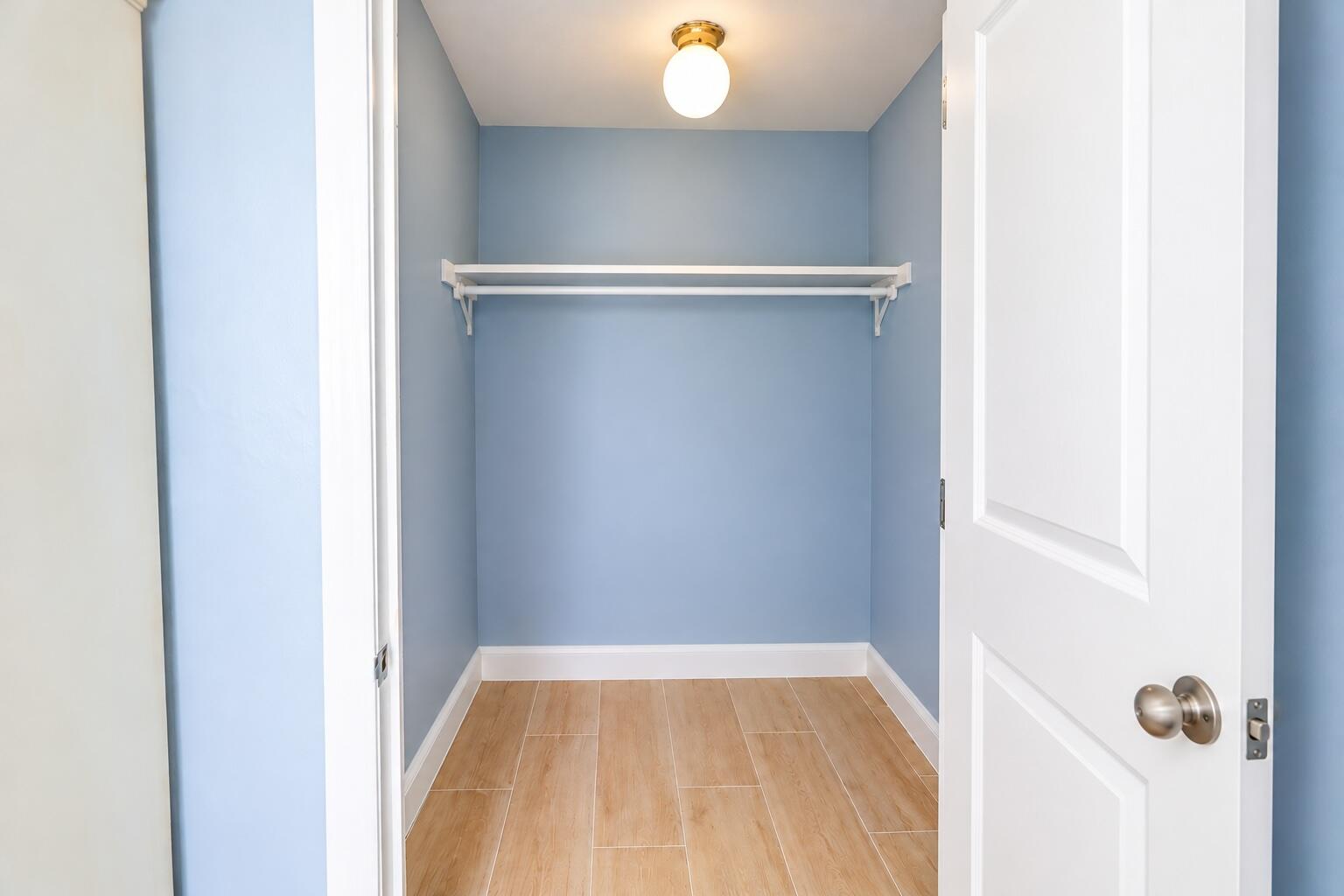 5. Bedroom B 4