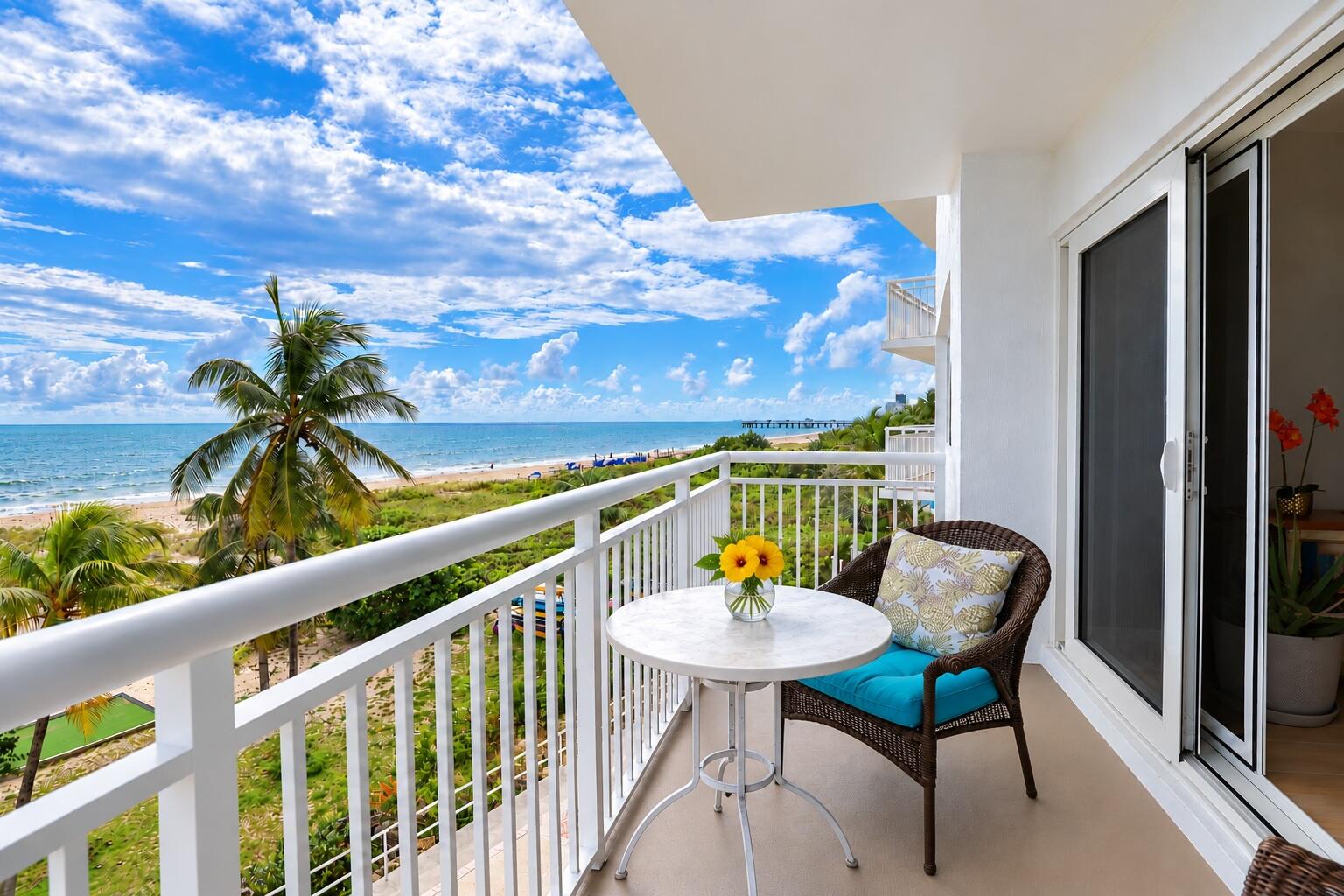 7. Balcony 1a