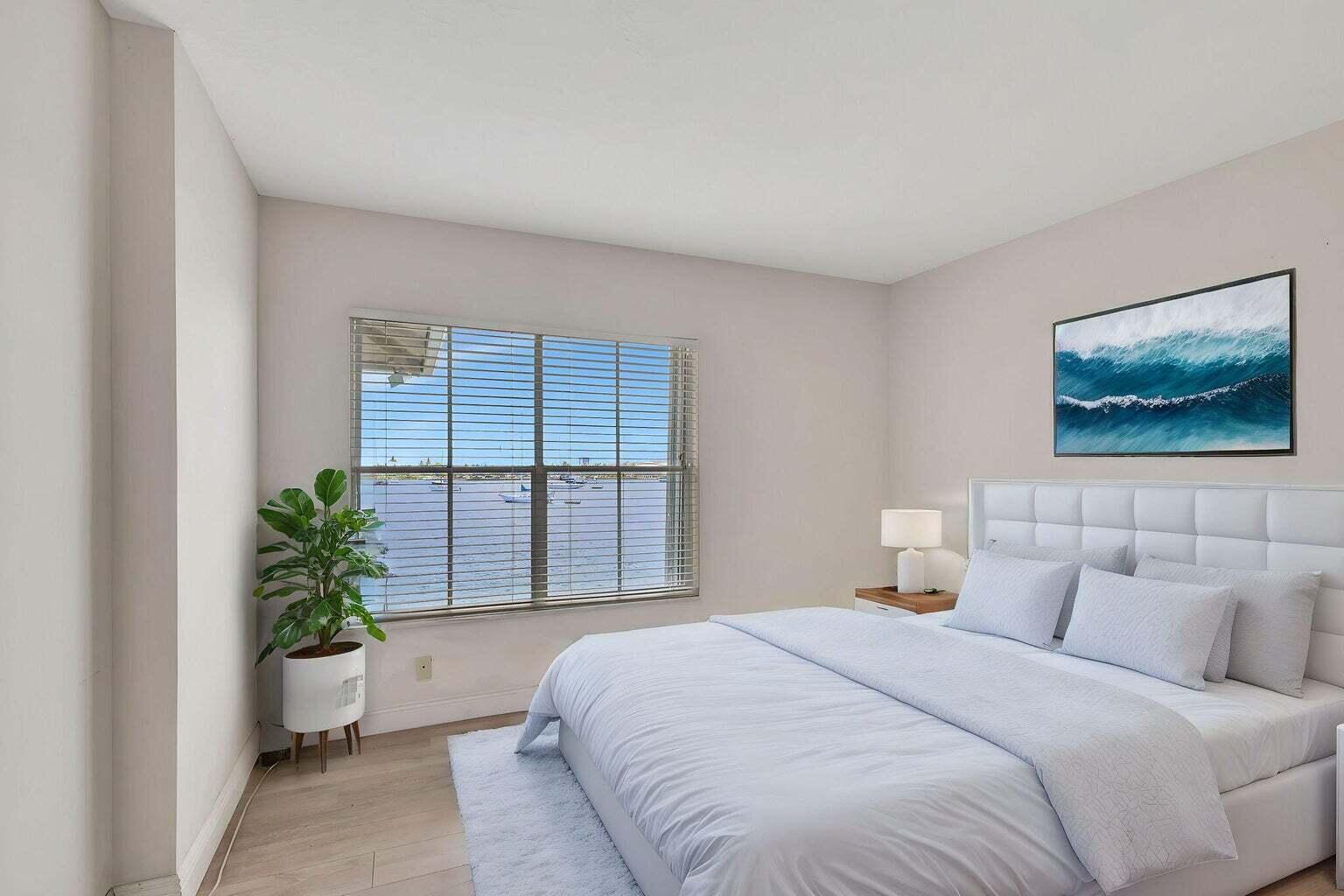 GUEST BED