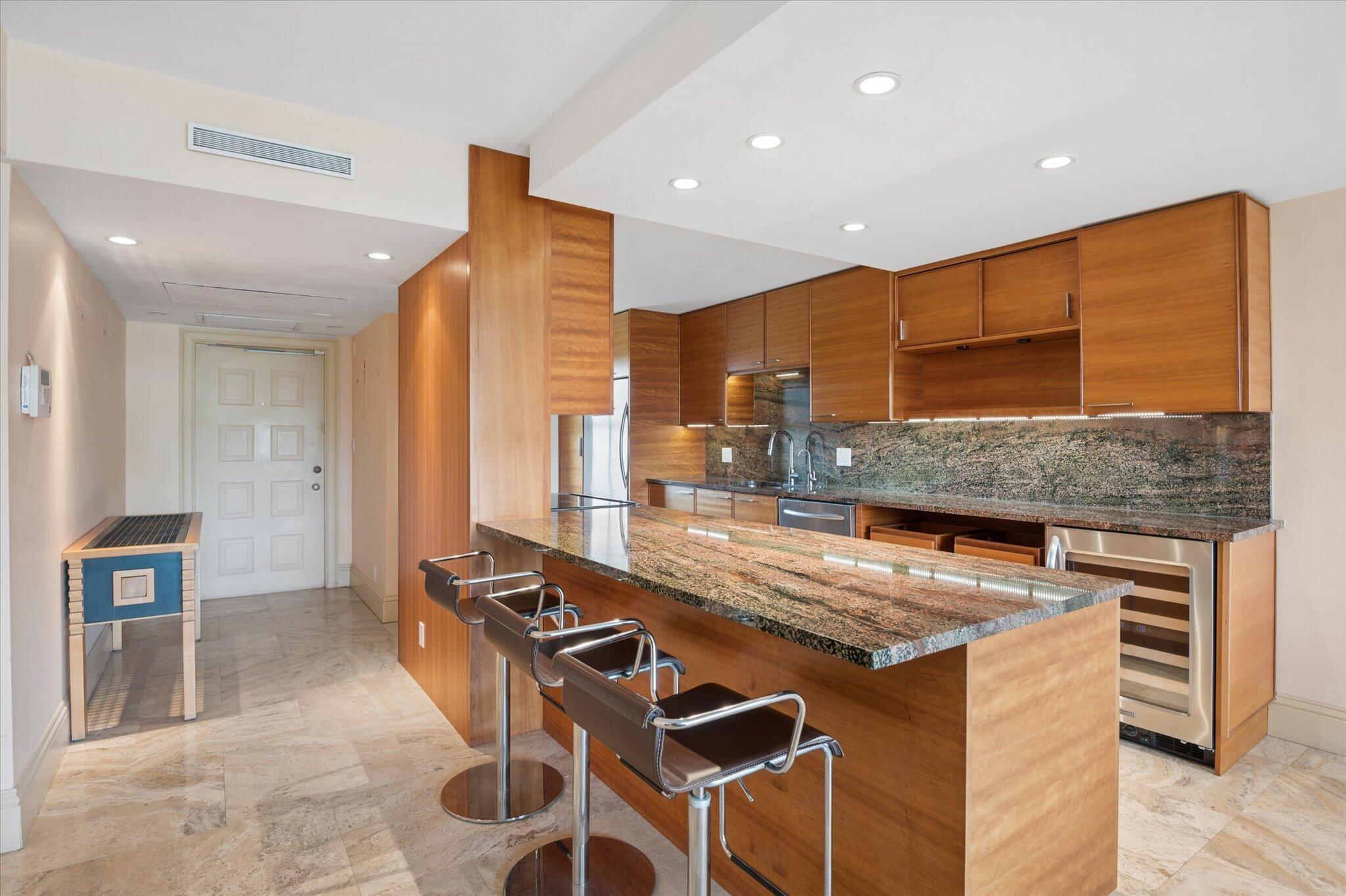 4 3900 O Kitchen 4 3900 O Kitchen