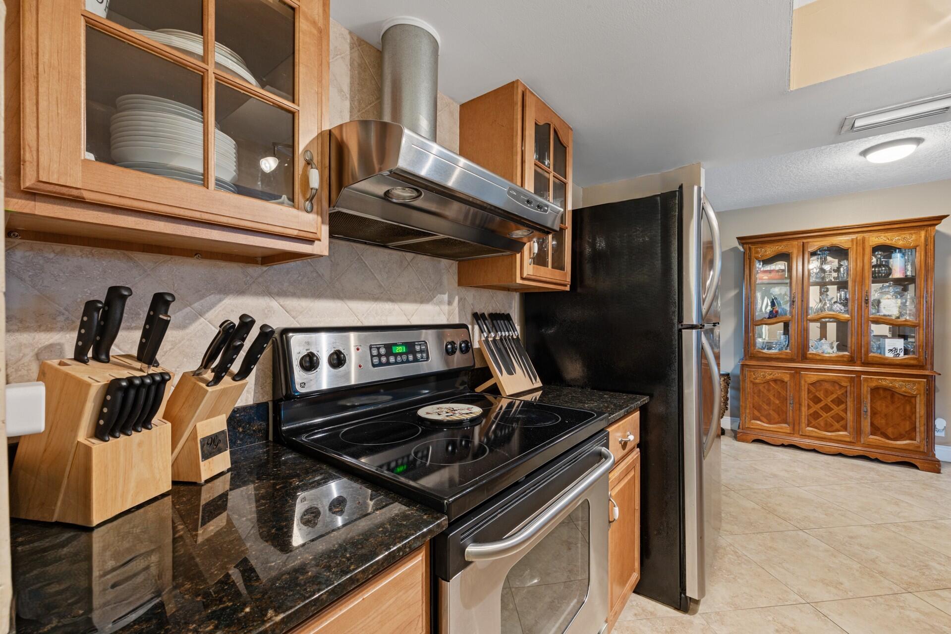 Kitchen 3