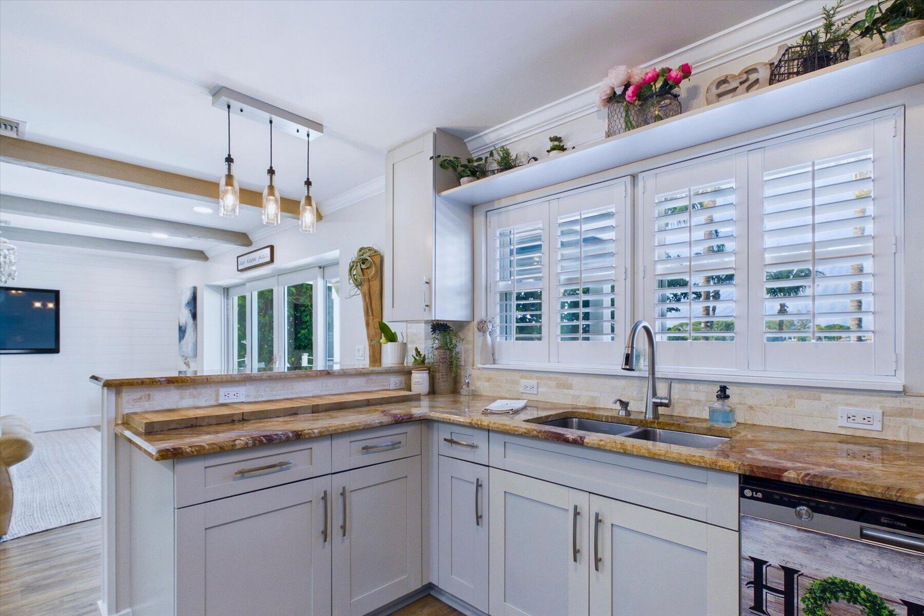 Plantation shutters