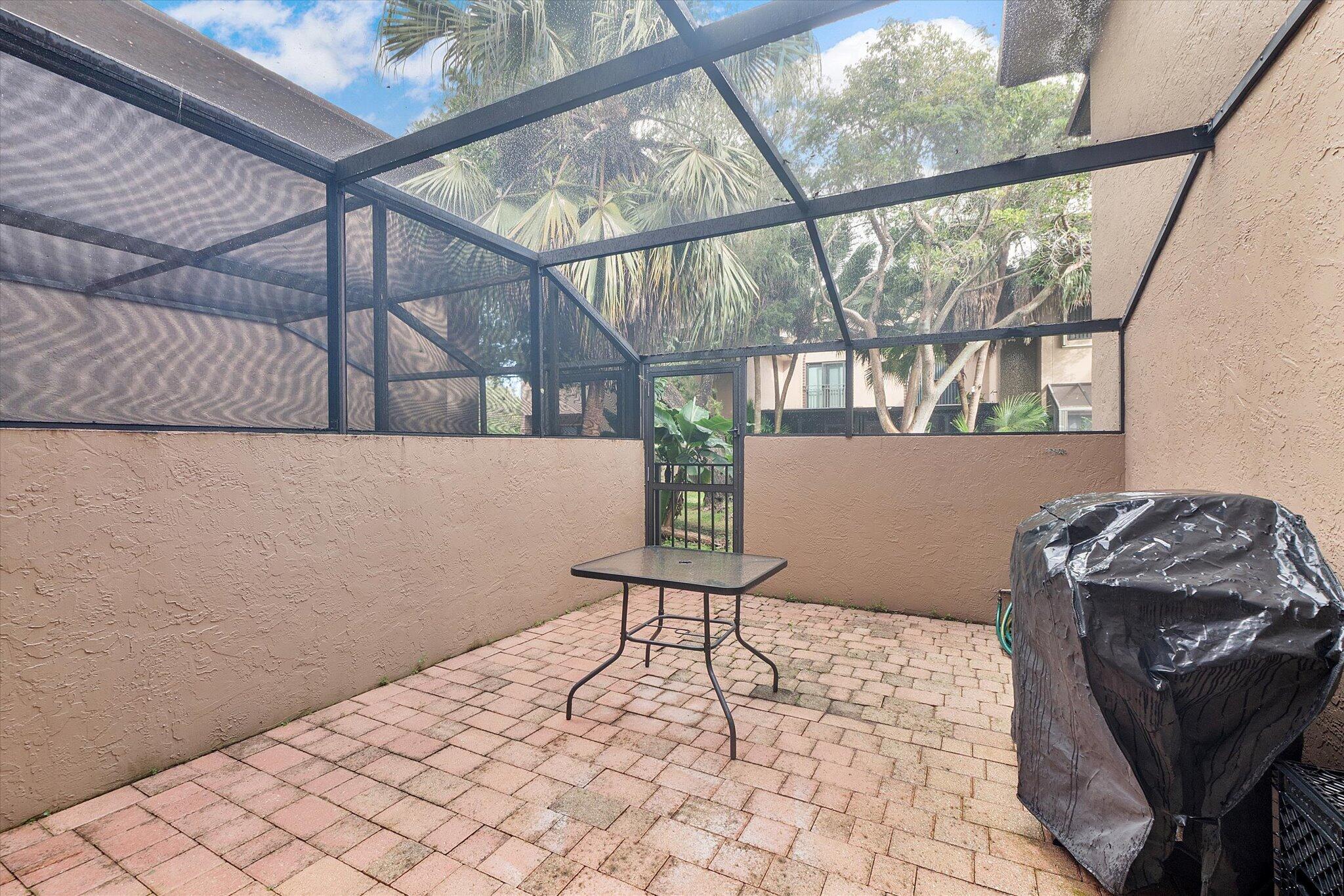 Screened Patio