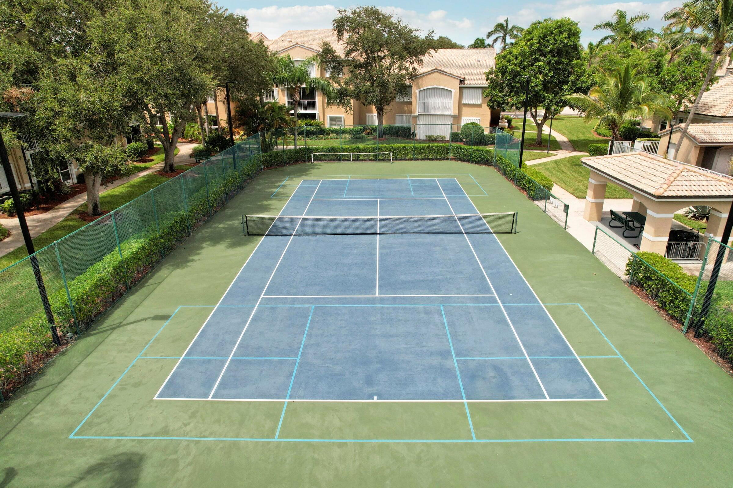 tennis/pickelball