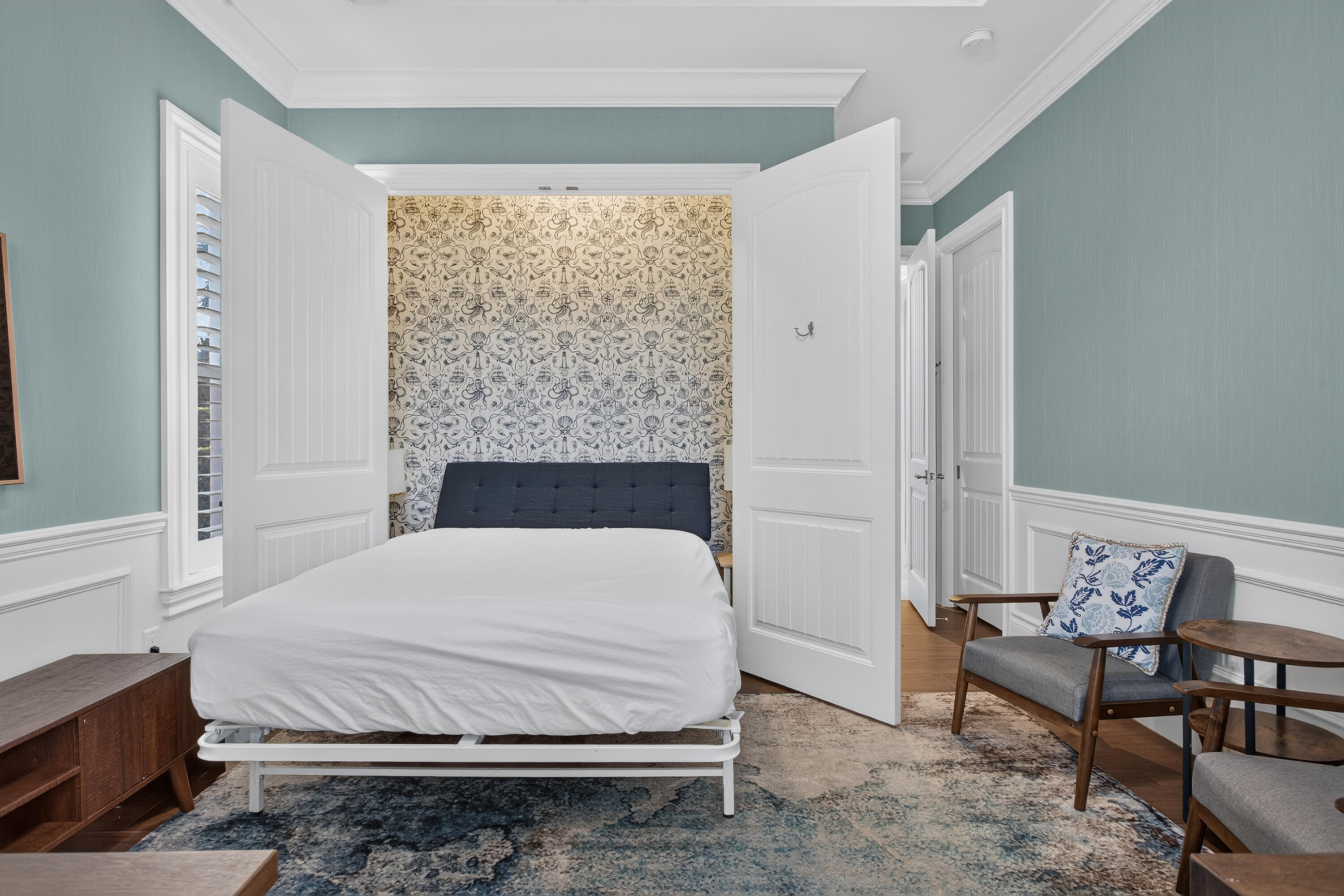 Murphy Bed in Office/Bedroom adds flexibility.