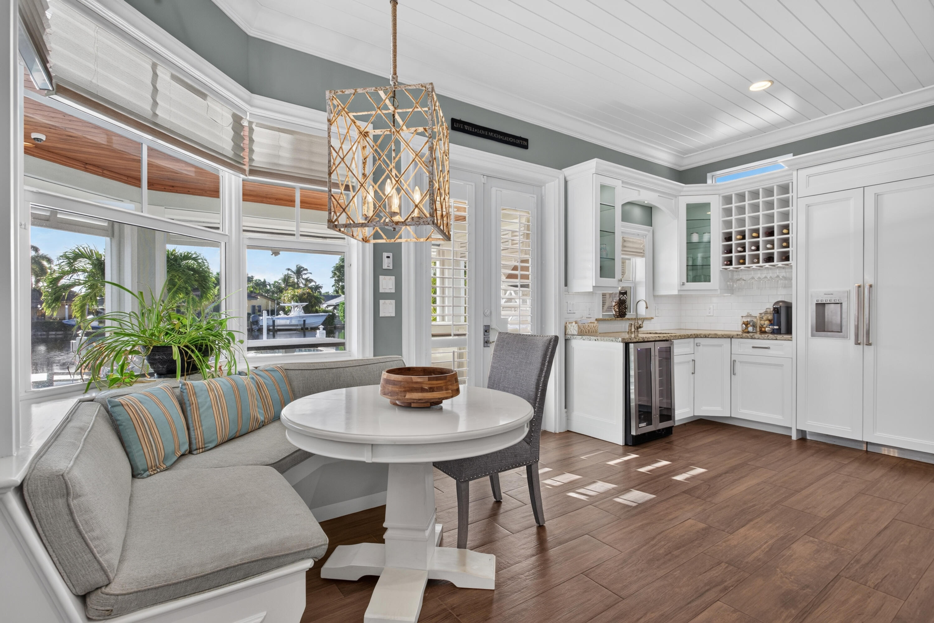 Breakfast Table off of kitchen with gorgeous views.
