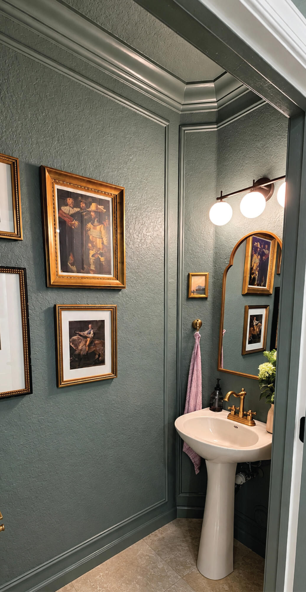 21 - Powder Bath