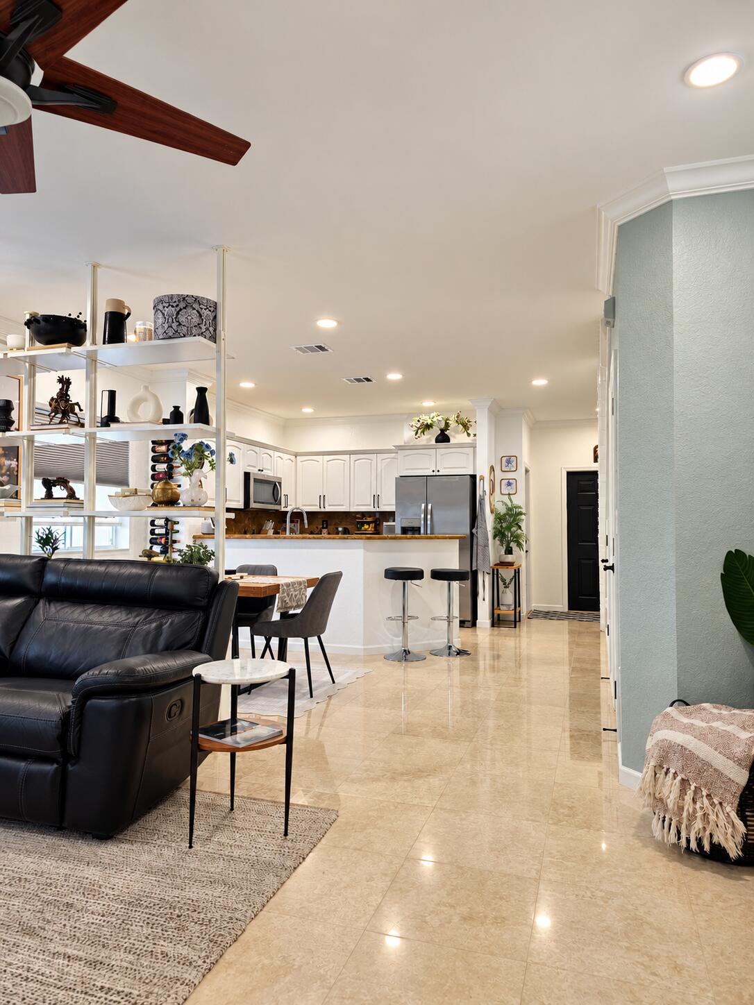 17 - Main Floor