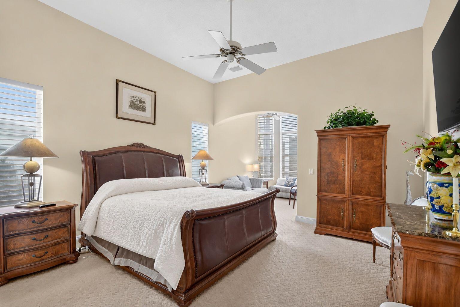 13-web-or-mls-bedroom-comforter-edited