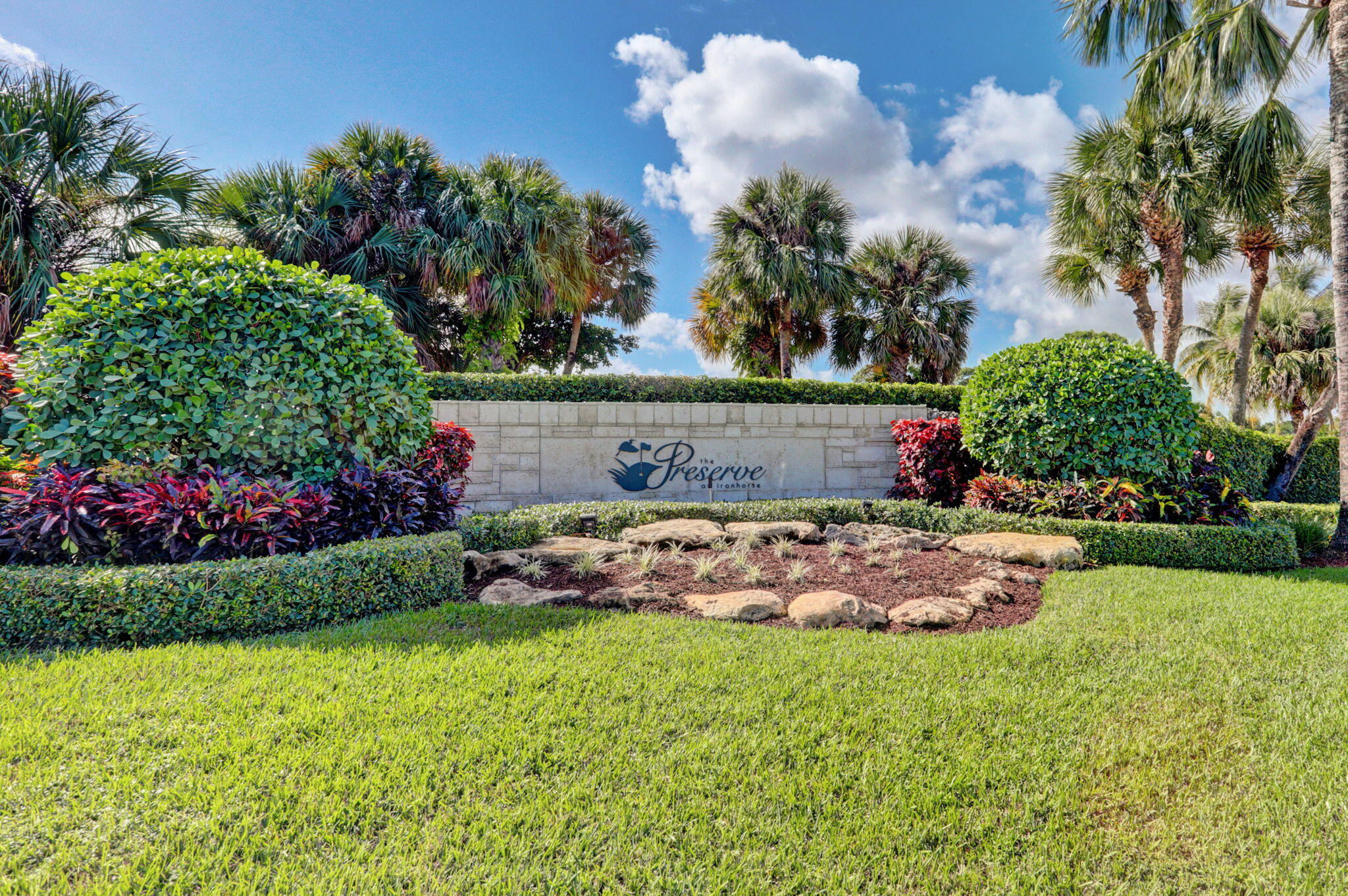 71-web-or-mls-320A0868_71_72_73_74